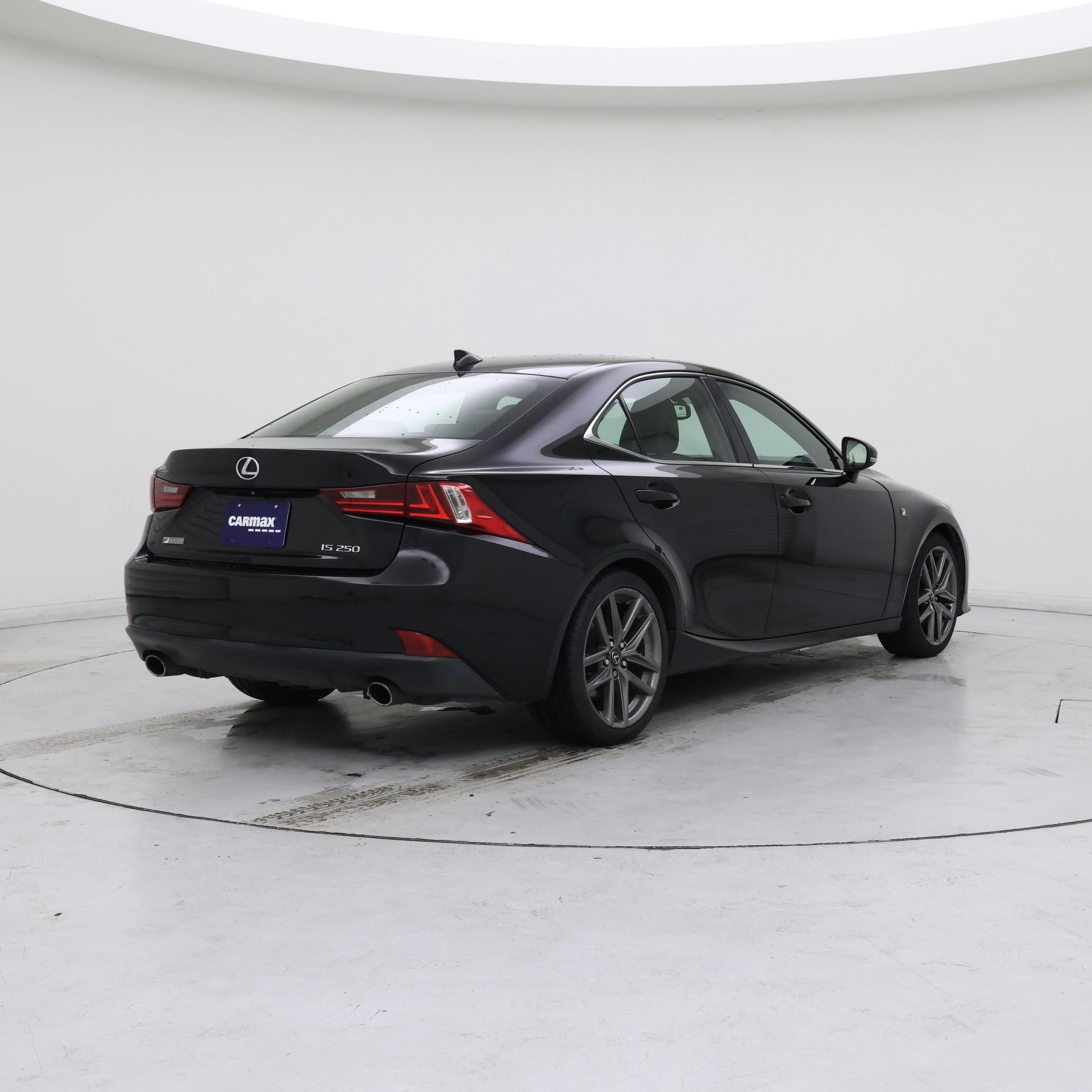 Thumbnail: 2015 Lexus IS - 8