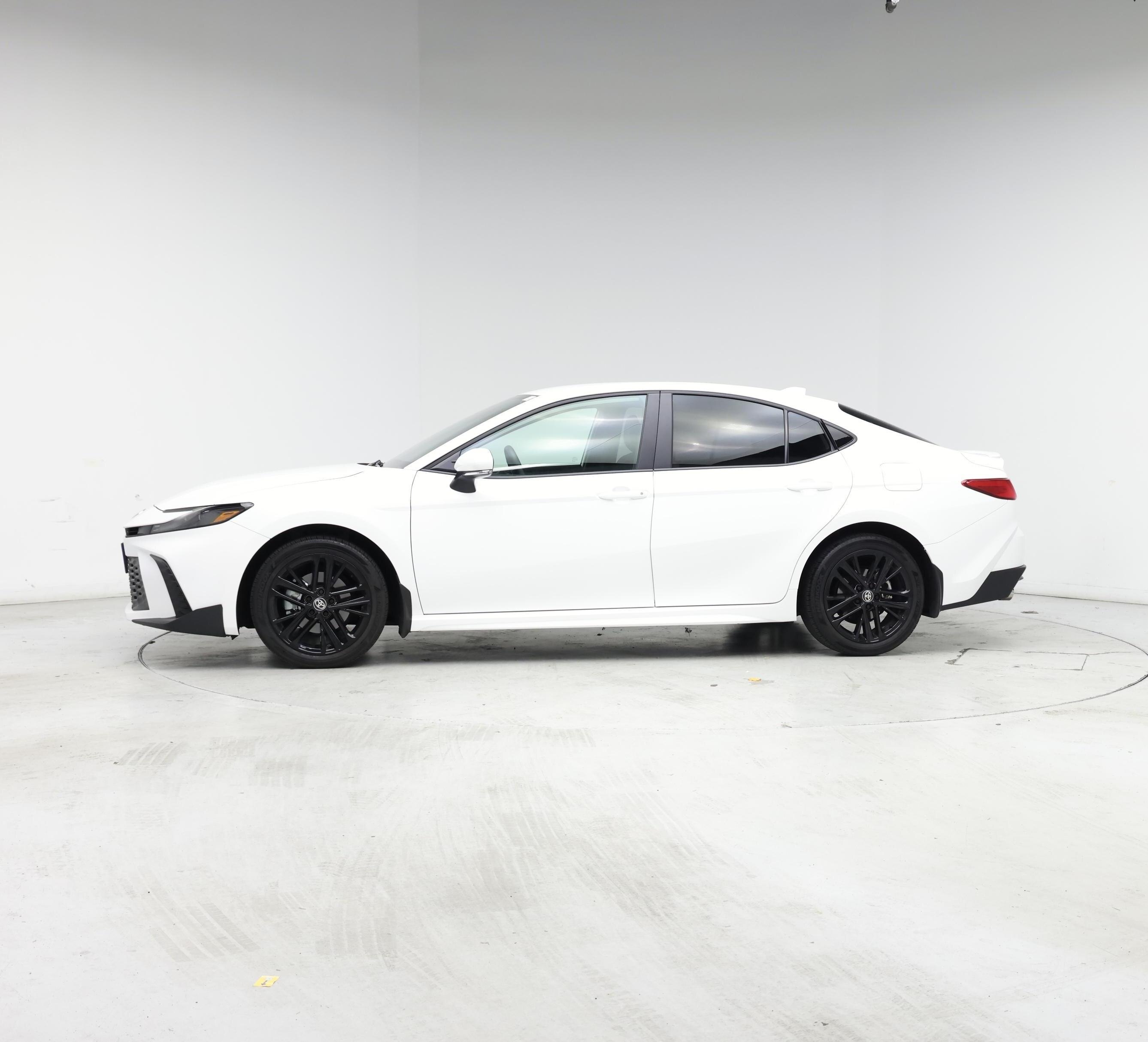 Thumbnail: 2025 Toyota Camry - 3