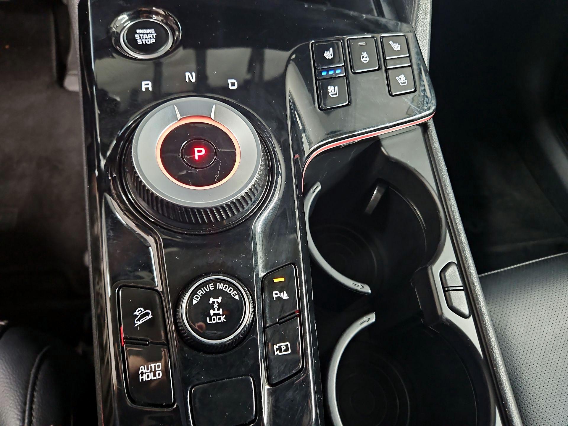 Thumbnail: 2023 Kia Sportage - 18