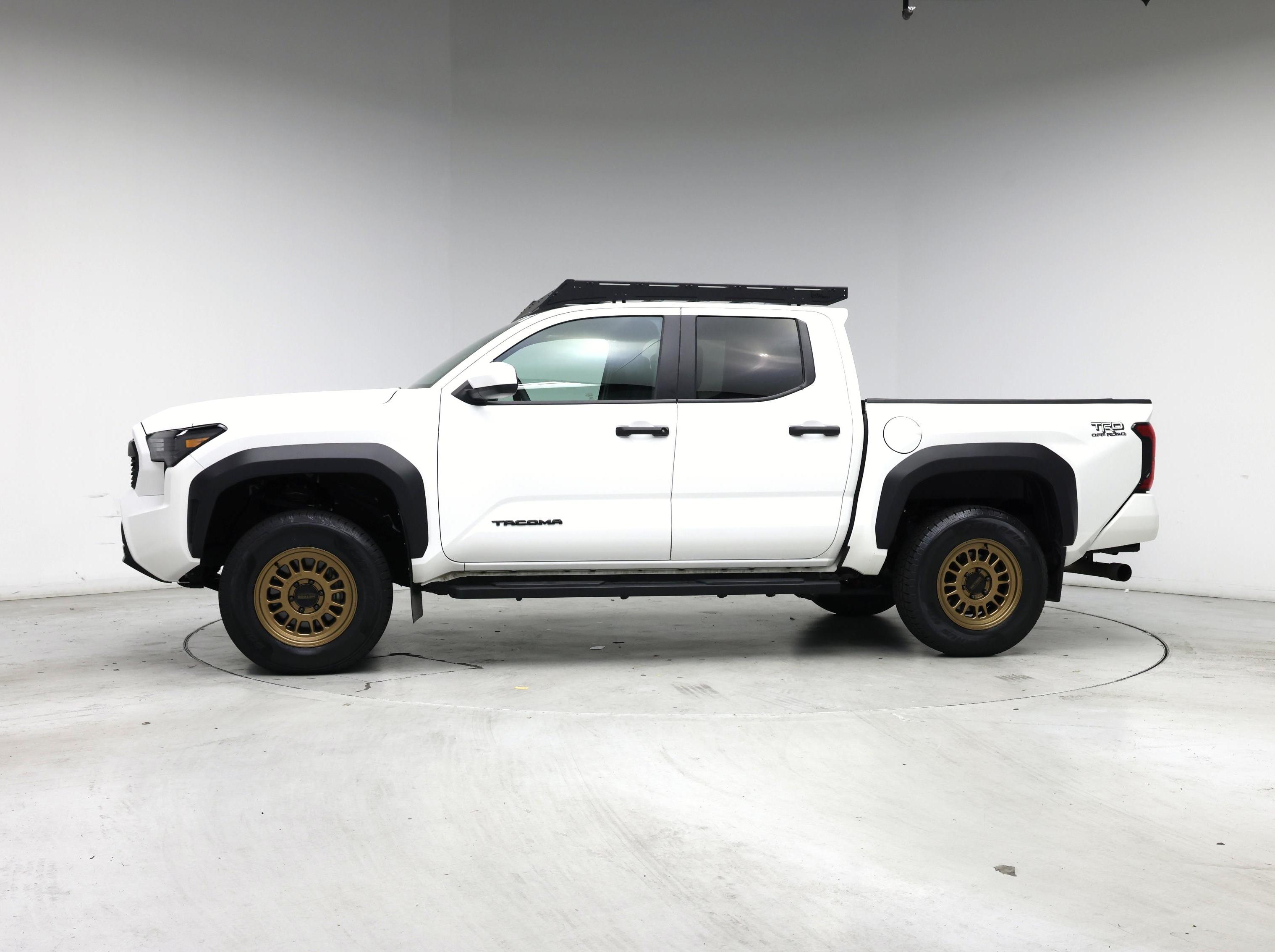 Thumbnail: 2024 Toyota Tacoma - 3