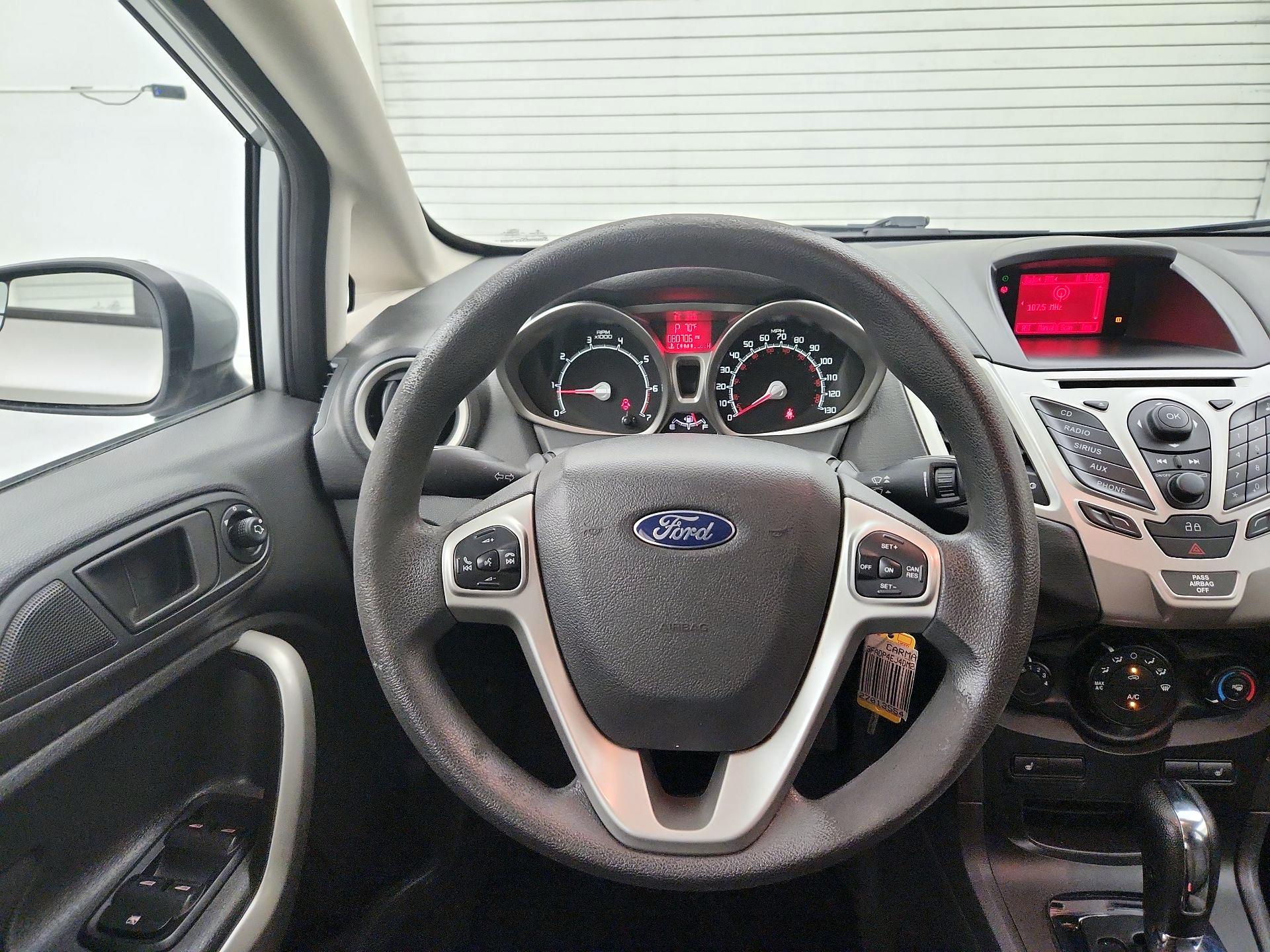 Thumbnail: 2013 Ford Fiesta - 10