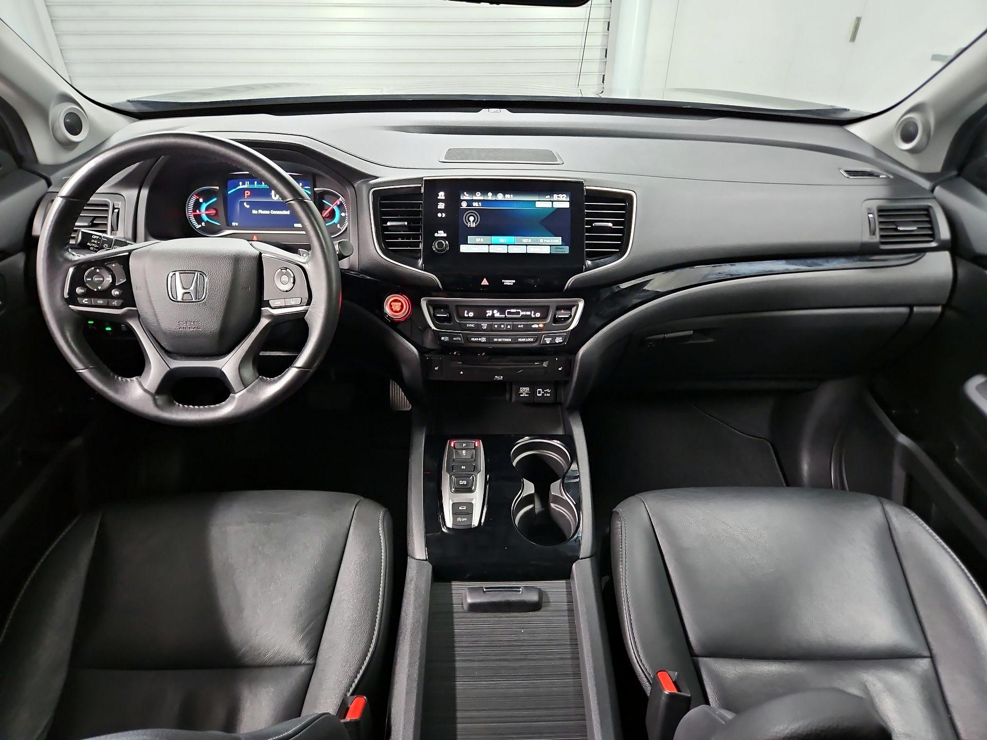 Thumbnail: 2019 Honda Pilot - 9