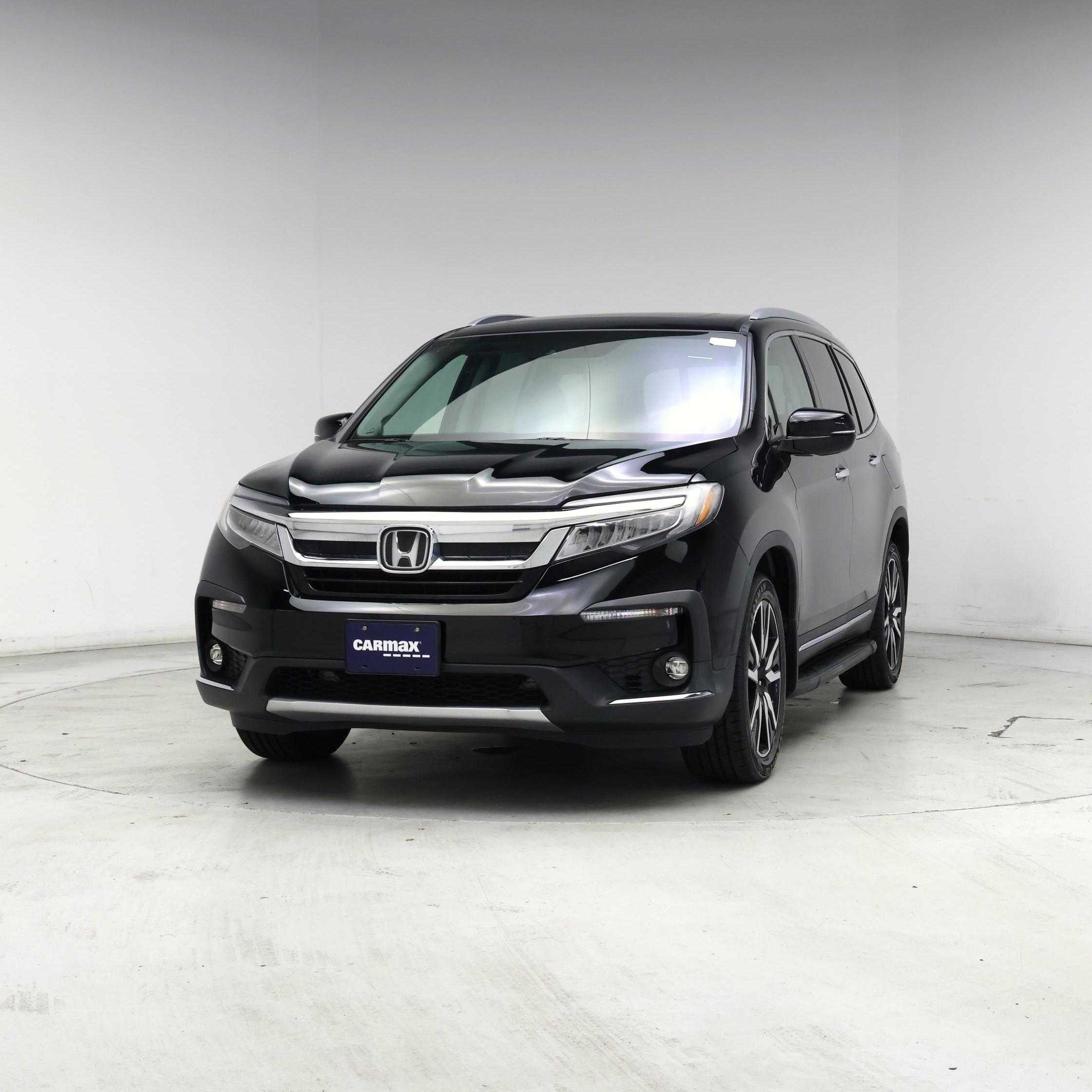 Thumbnail: 2019 Honda Pilot - 4