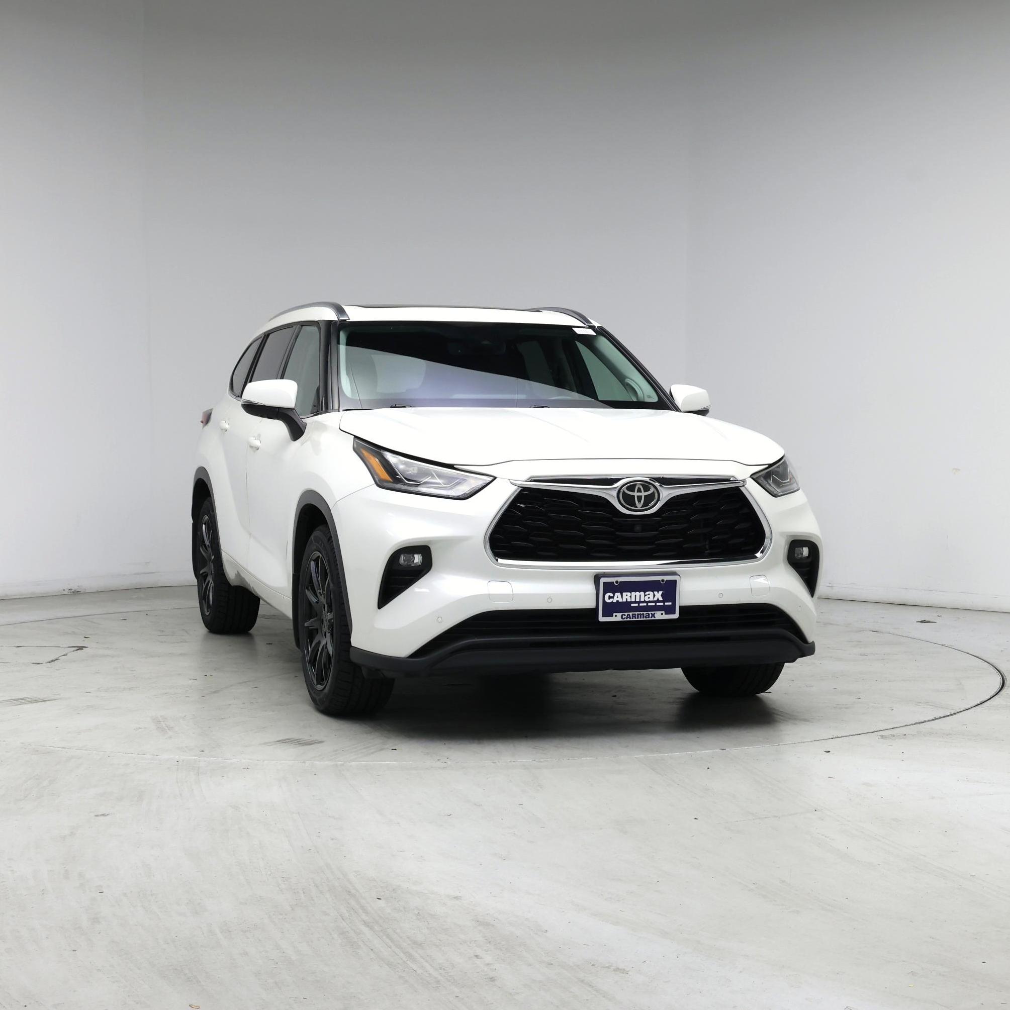 Thumbnail: 2021 Toyota Highlander - 5