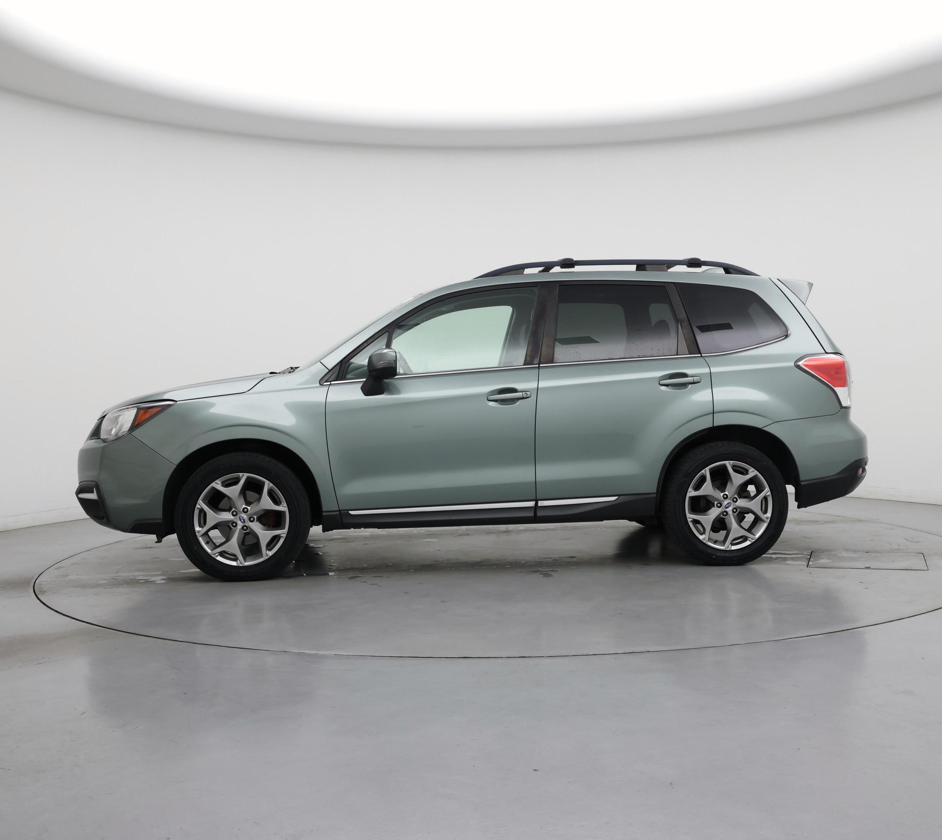 Thumbnail: 2018 Subaru Forester - 3