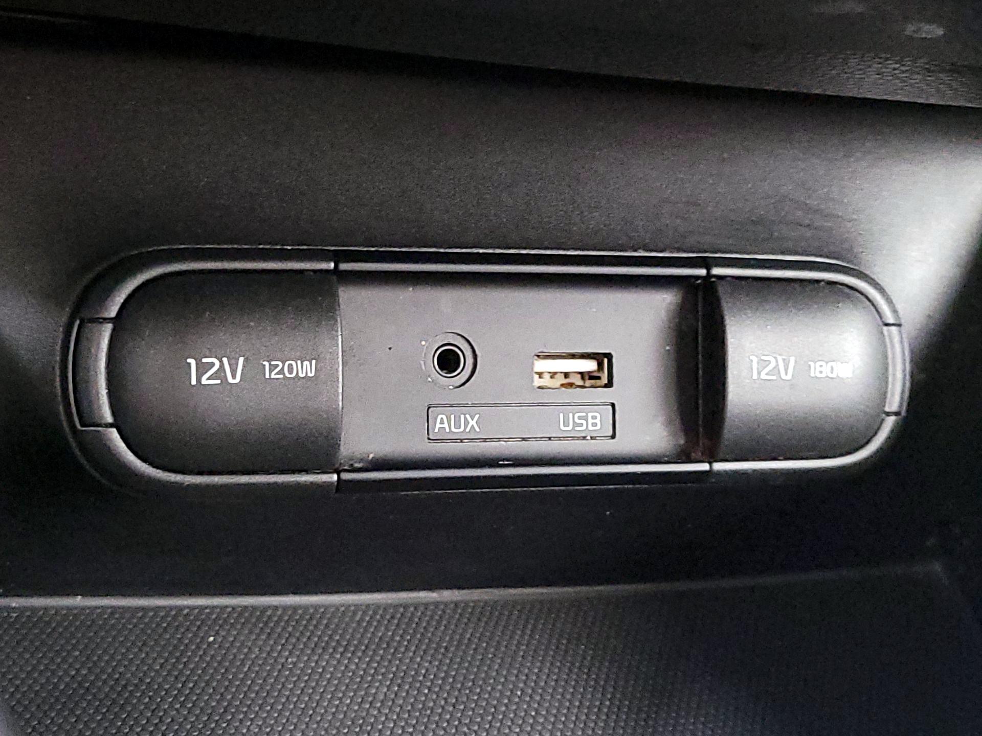 Thumbnail: 2016 Kia Soul - 18