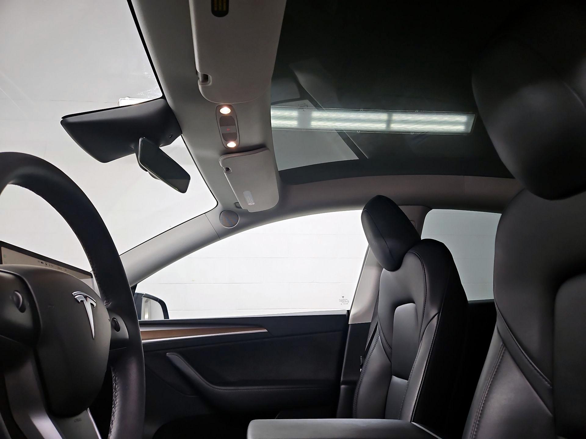 Thumbnail: 2023 Tesla Model Y - 18