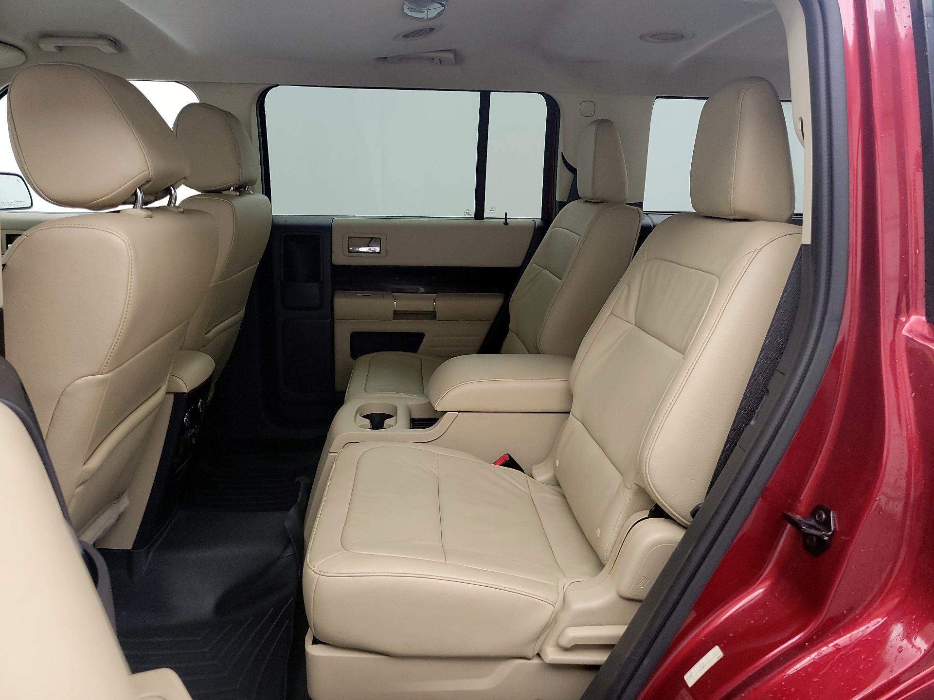Thumbnail: 2016 Ford Flex - 19