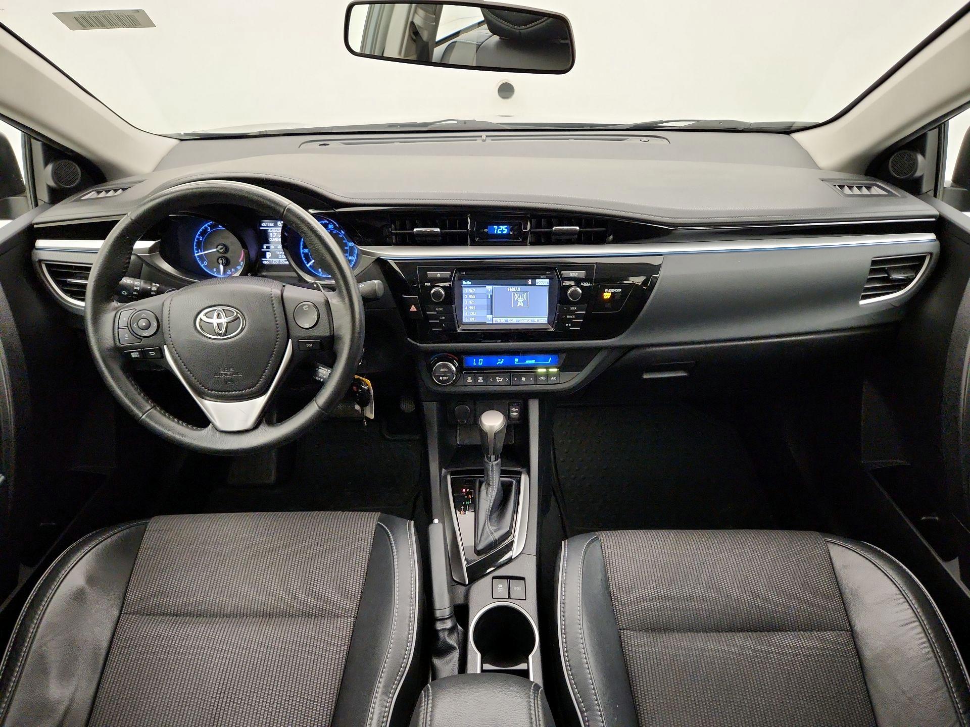 Thumbnail: 2015 Toyota Corolla - 9