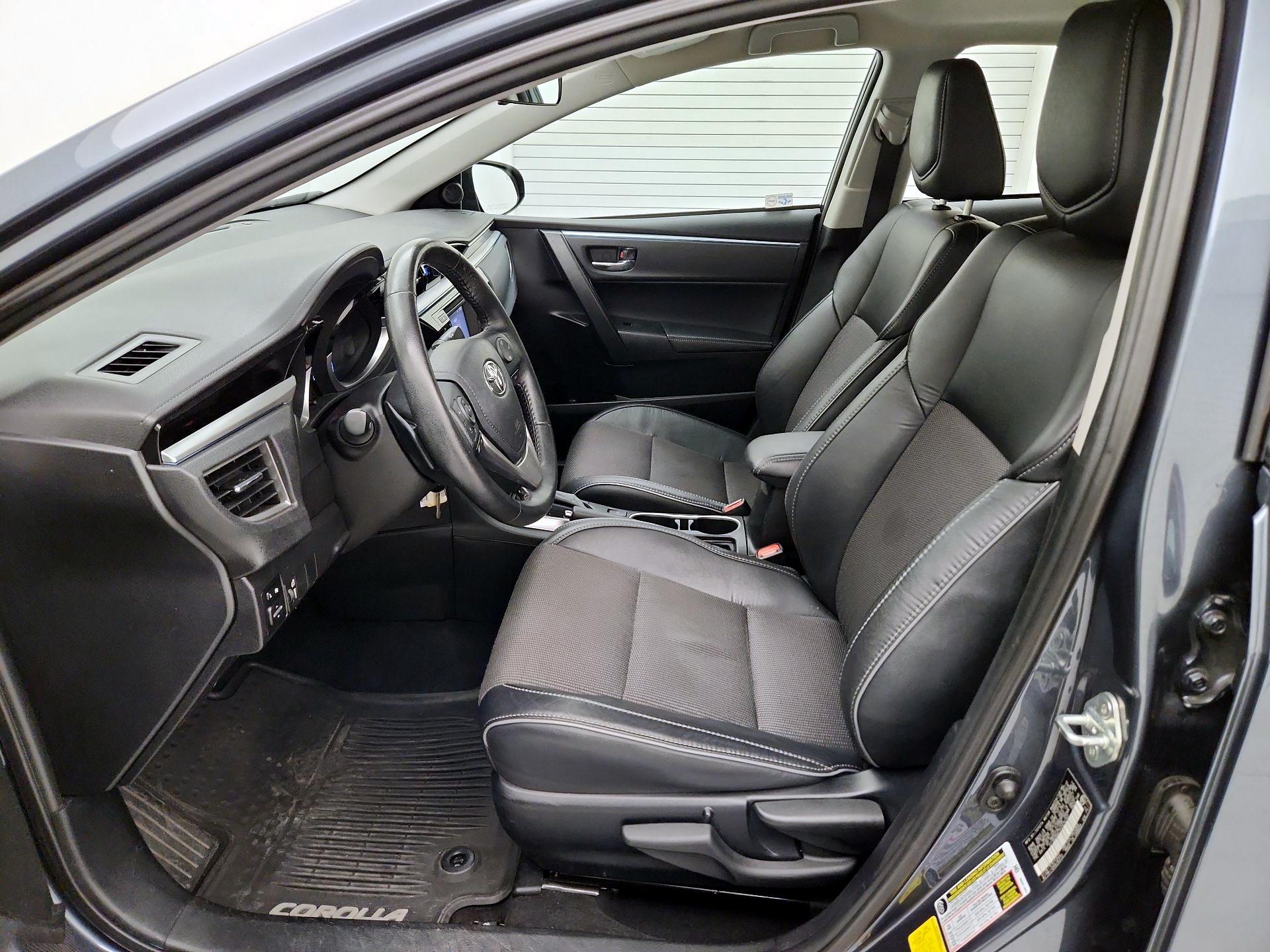 Thumbnail: 2015 Toyota Corolla - 11