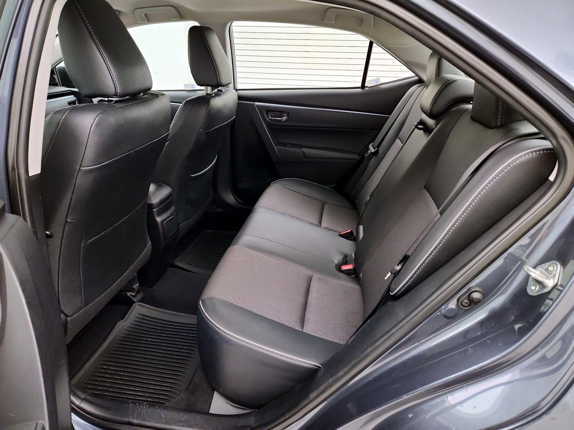 Thumbnail: 2015 Toyota Corolla - 19