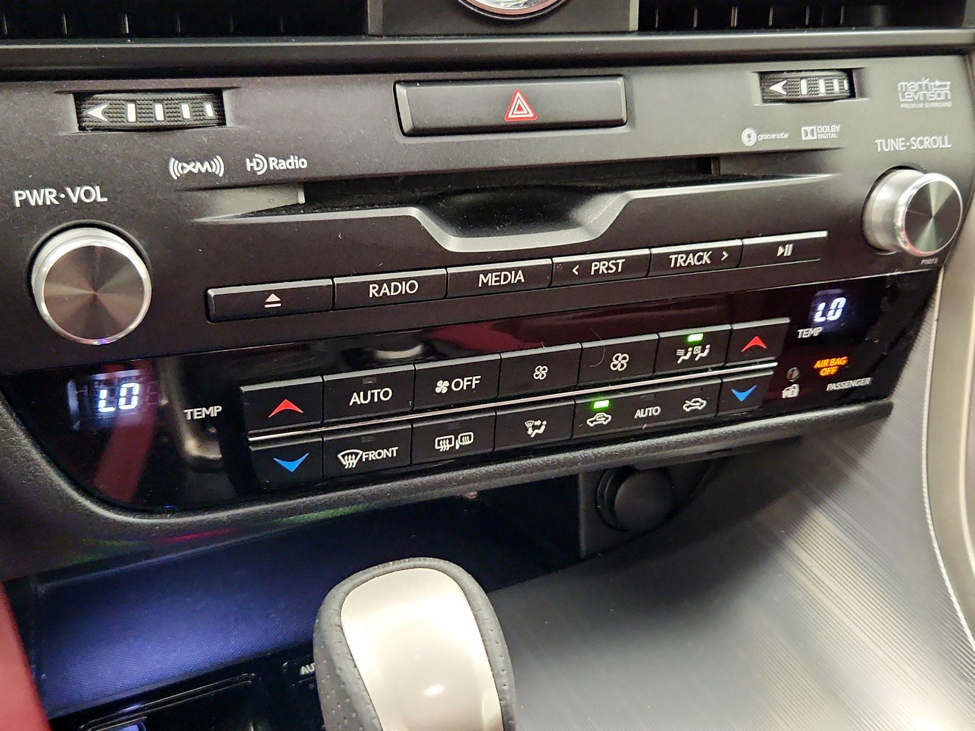 Thumbnail: 2016 Lexus RX - 17