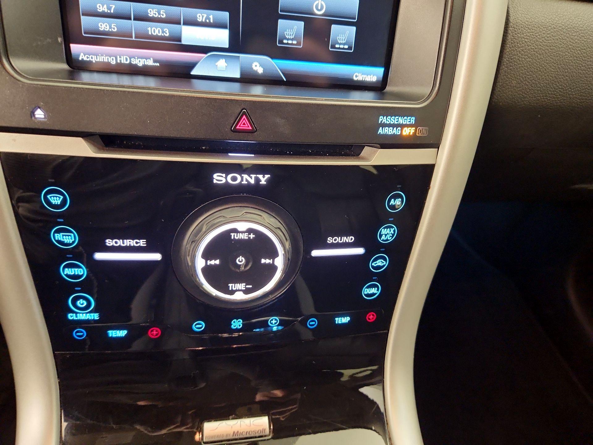 Thumbnail: 2014 Ford Edge - 16