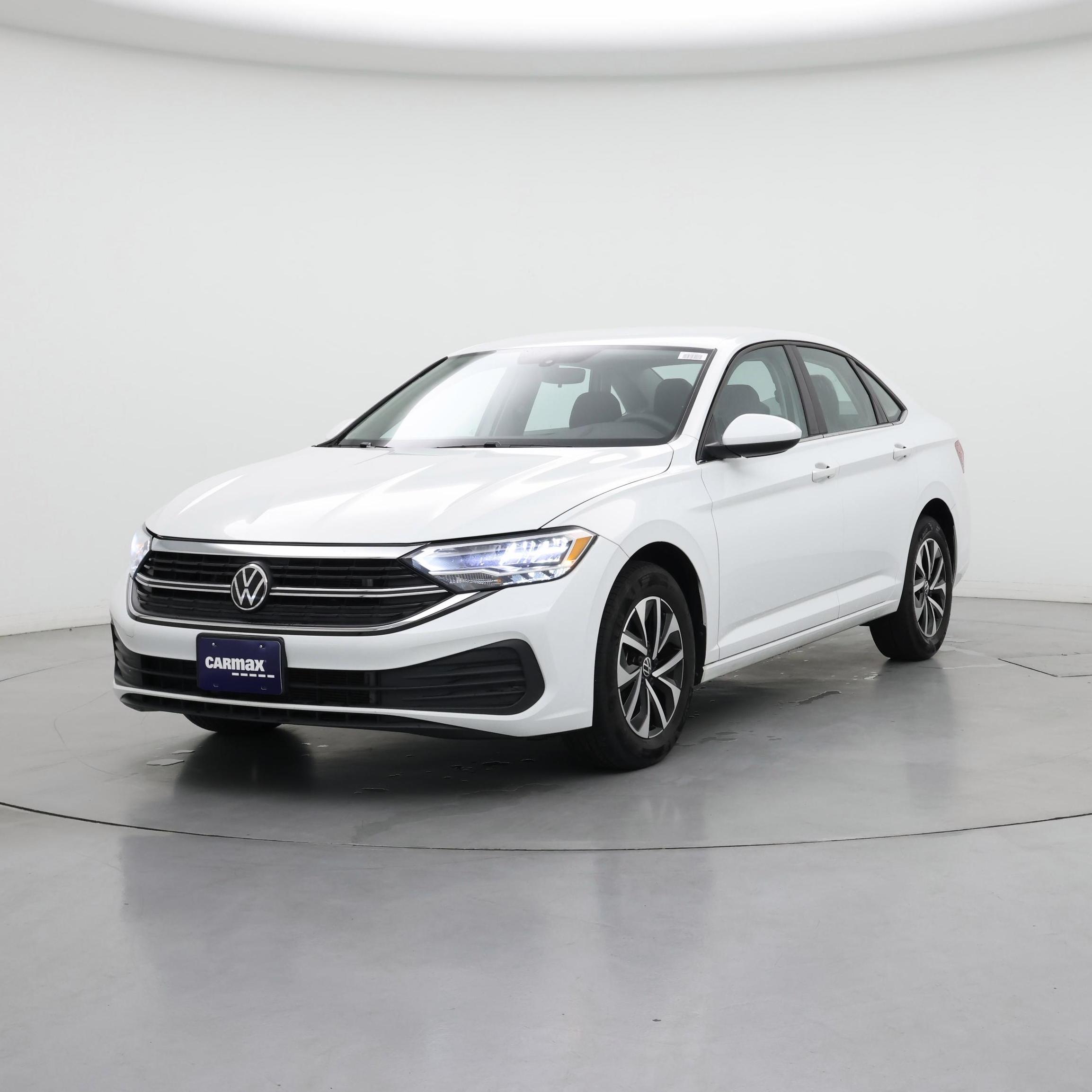 Thumbnail: 2023 Volkswagen Jetta - 4