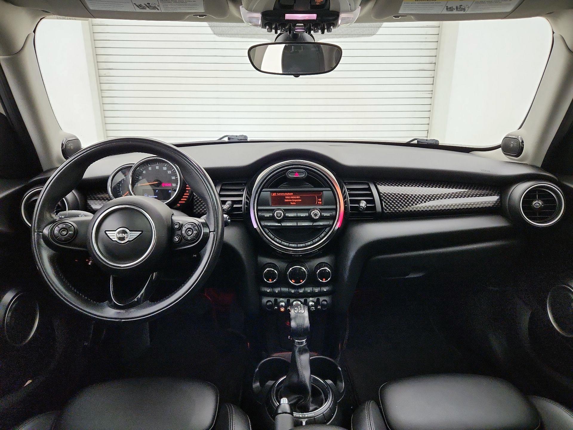 Thumbnail: 2015 MINI Cooper Hardtop - 9