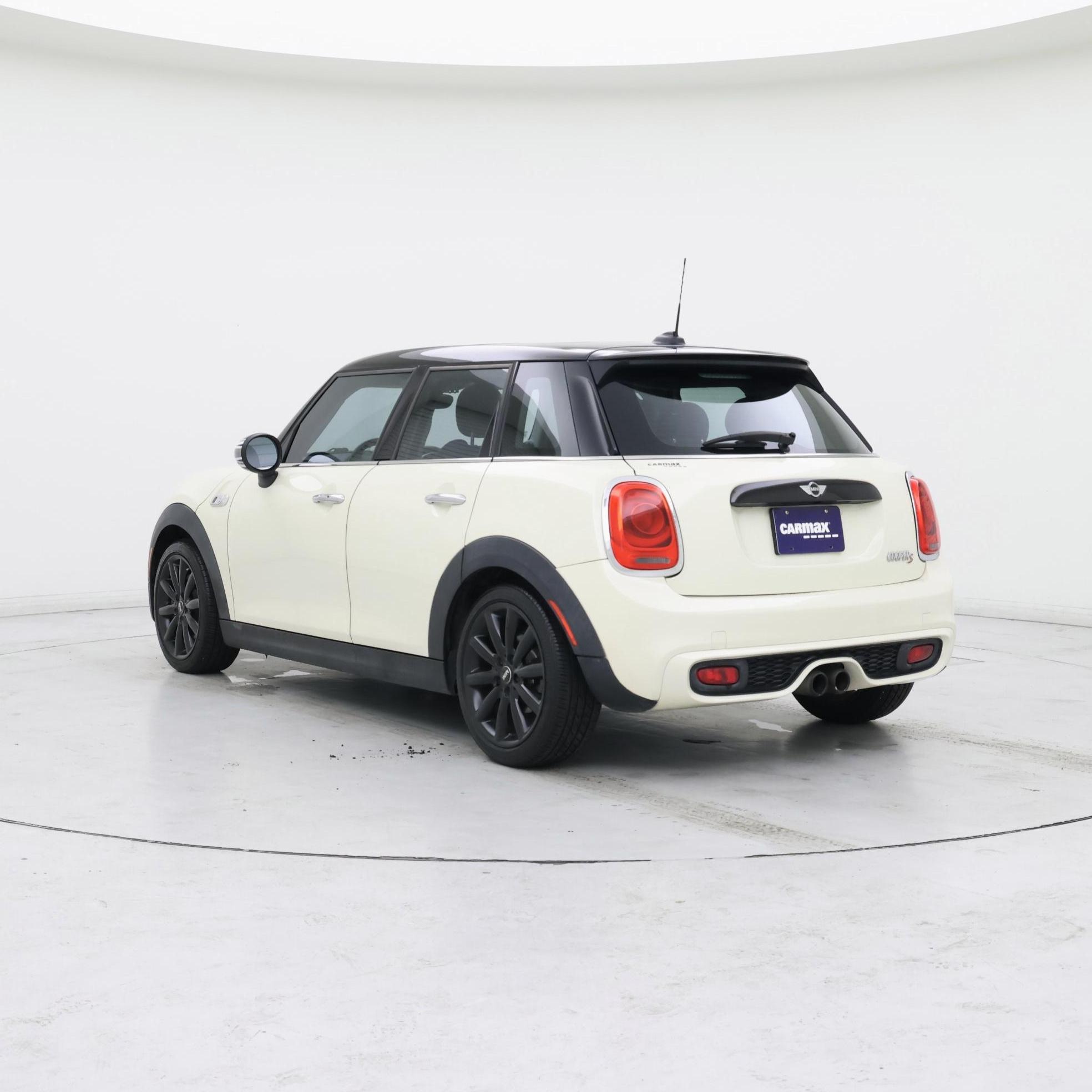 Thumbnail: 2015 MINI Cooper Hardtop - 2