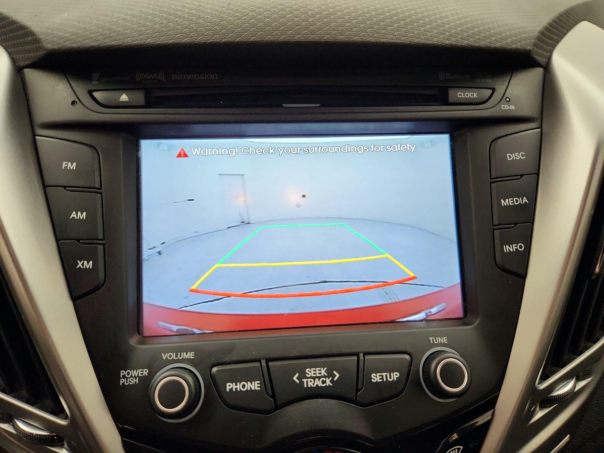 Thumbnail: 2016 Hyundai Veloster - 14