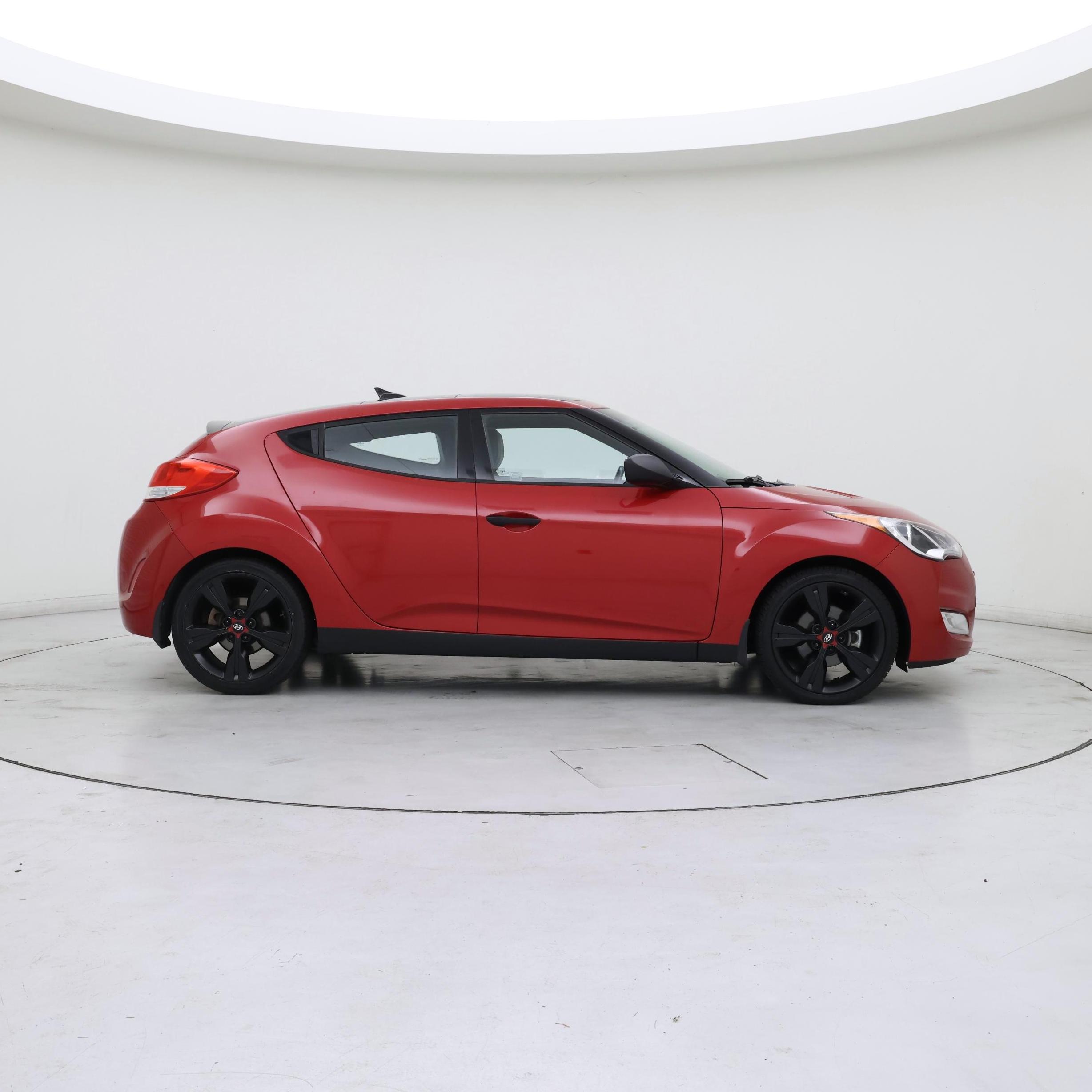 Thumbnail: 2016 Hyundai Veloster - 7