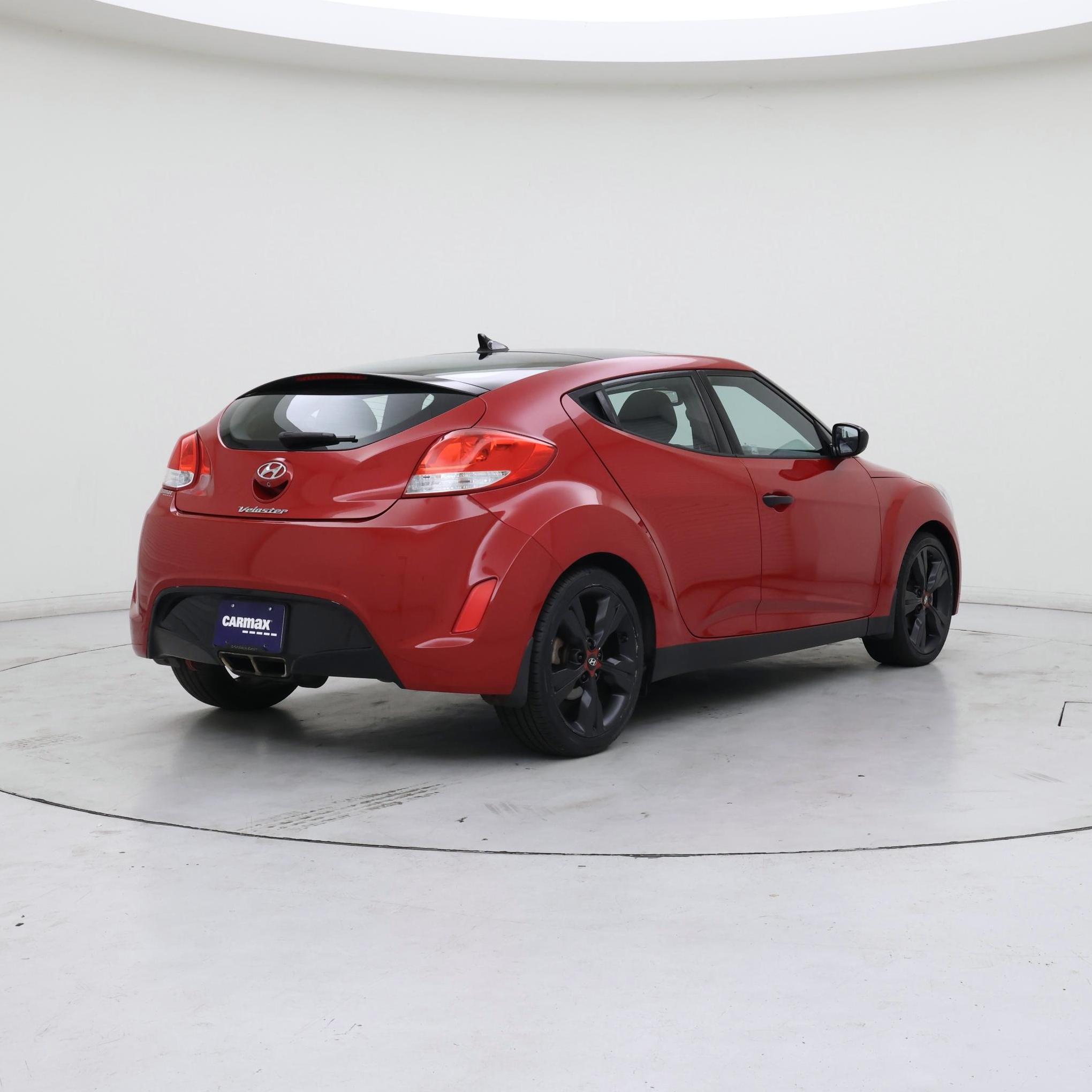 Thumbnail: 2016 Hyundai Veloster - 8
