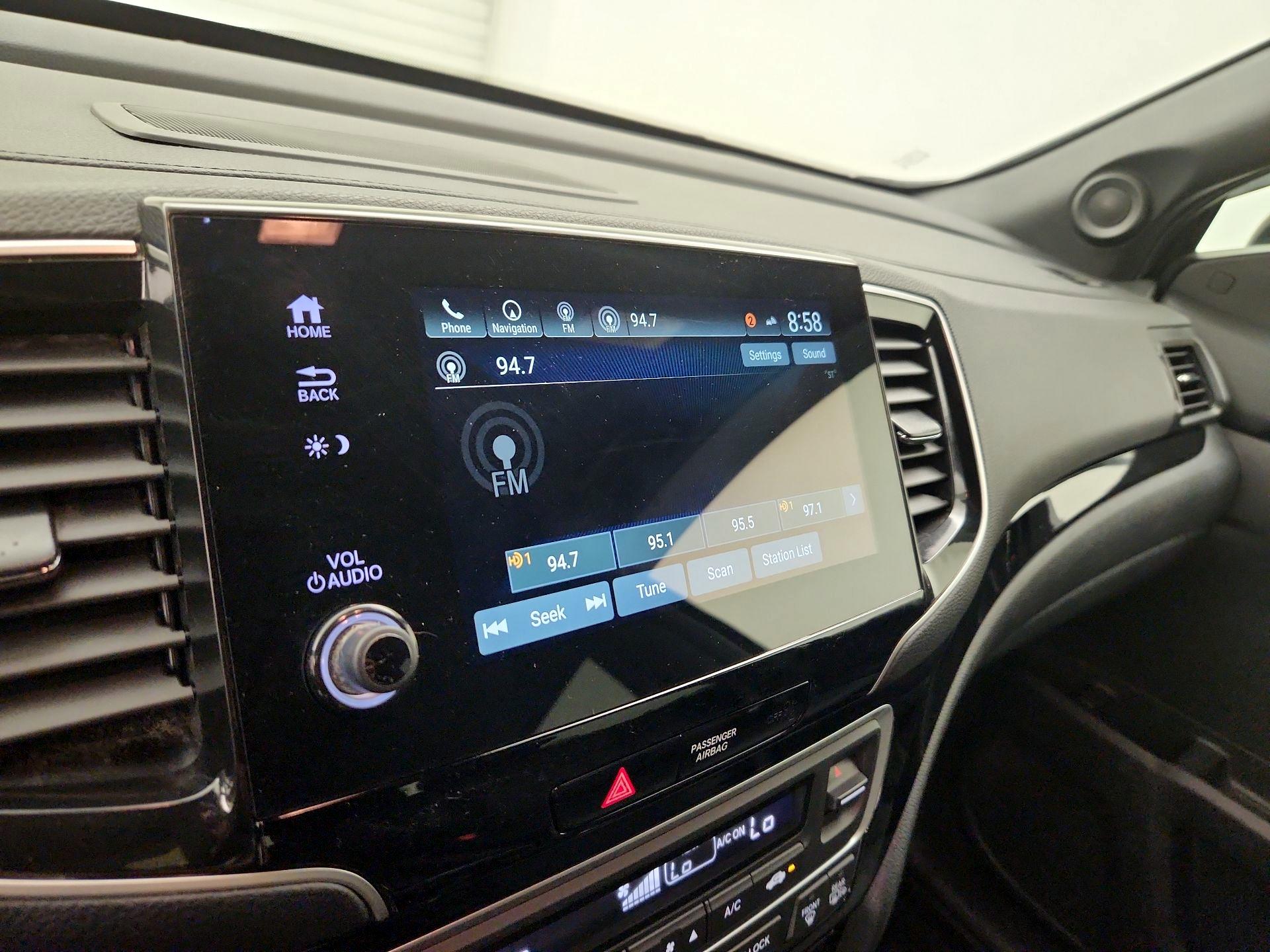 Thumbnail: 2020 Honda Passport - 16