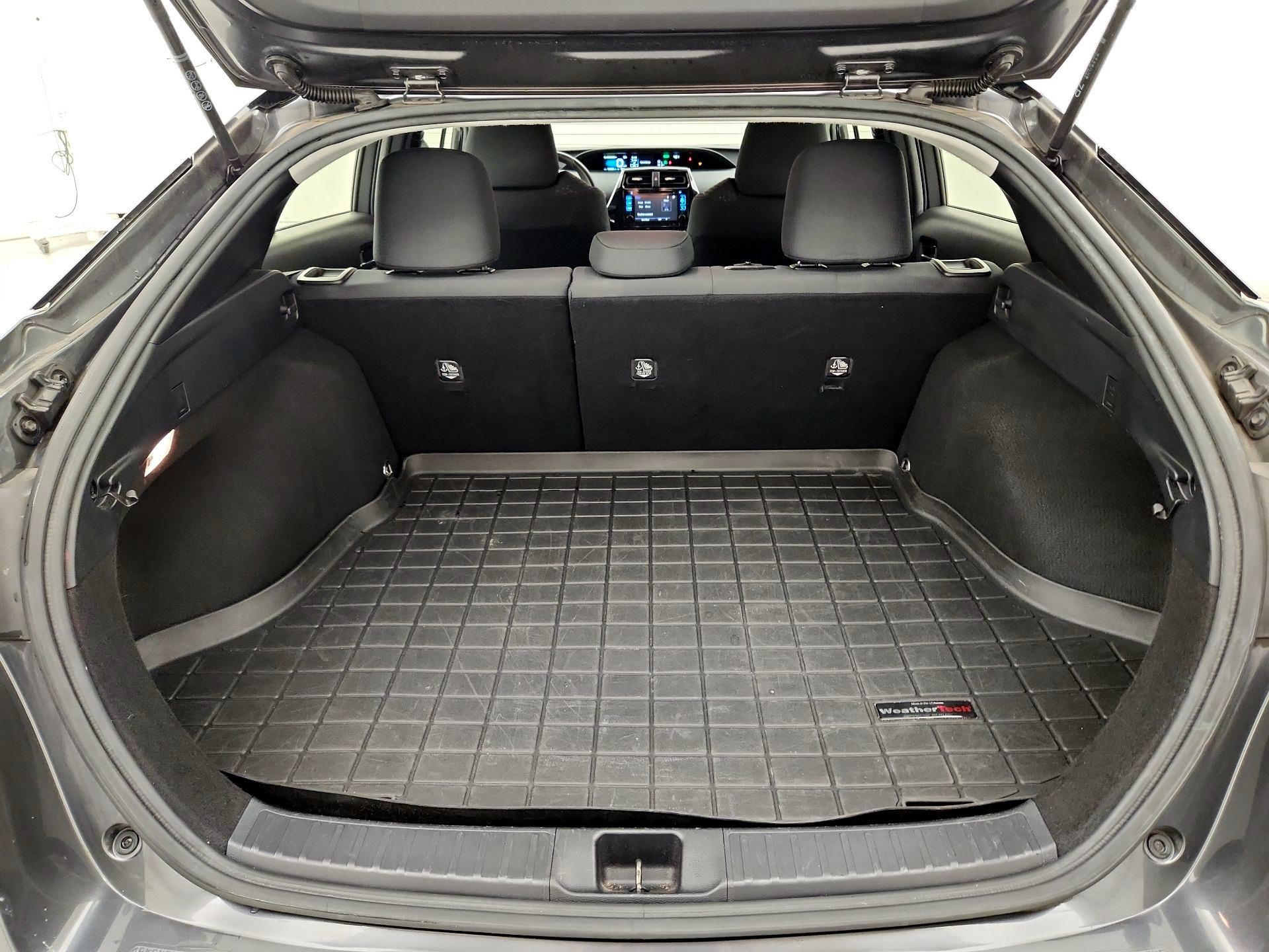 Thumbnail: 2016 Toyota Prius - 20