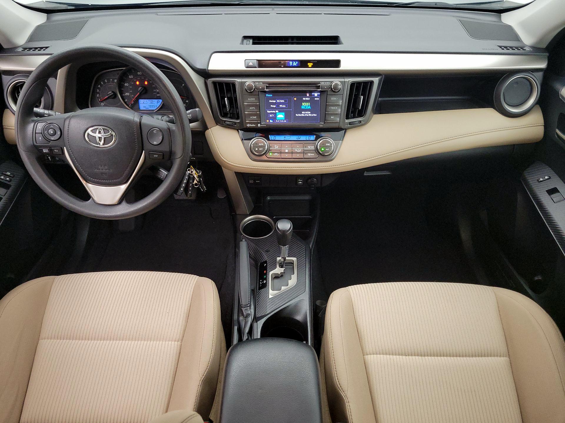 Thumbnail: 2014 Toyota RAV4 - 9