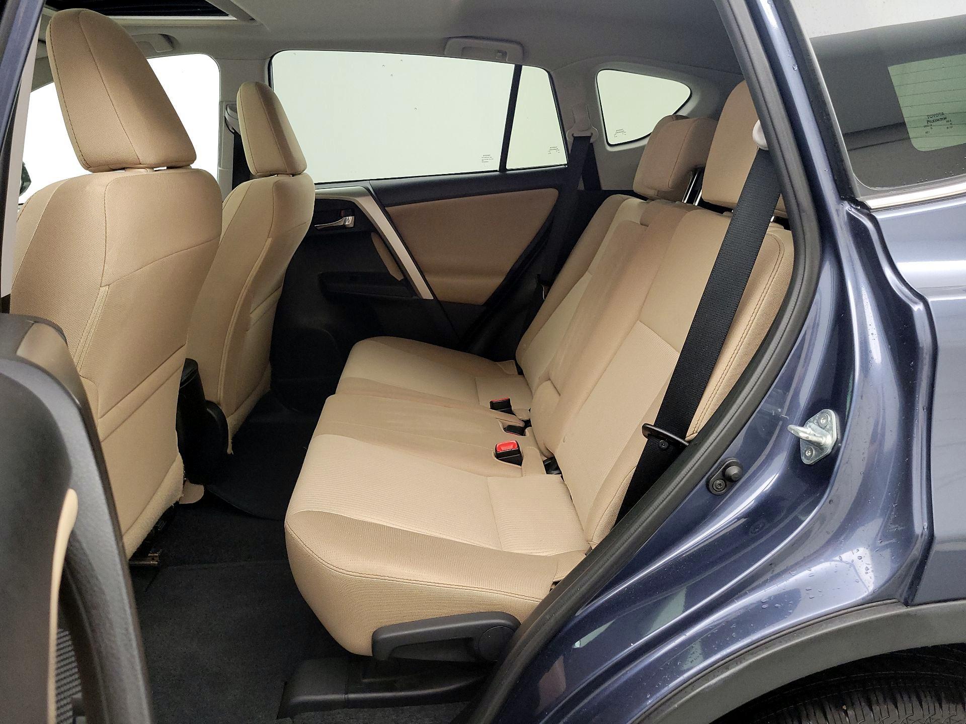 Thumbnail: 2014 Toyota RAV4 - 20