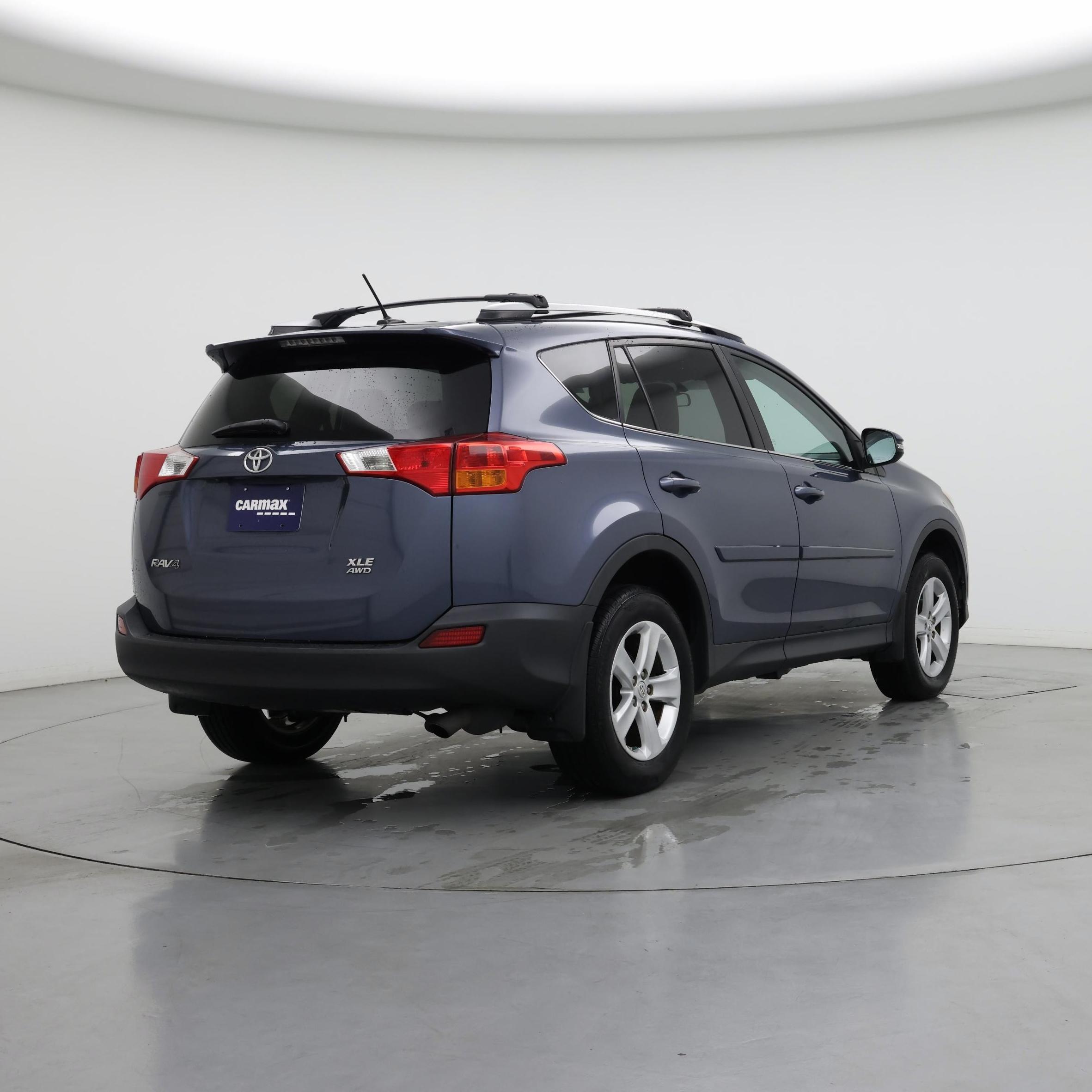 Thumbnail: 2014 Toyota RAV4 - 8