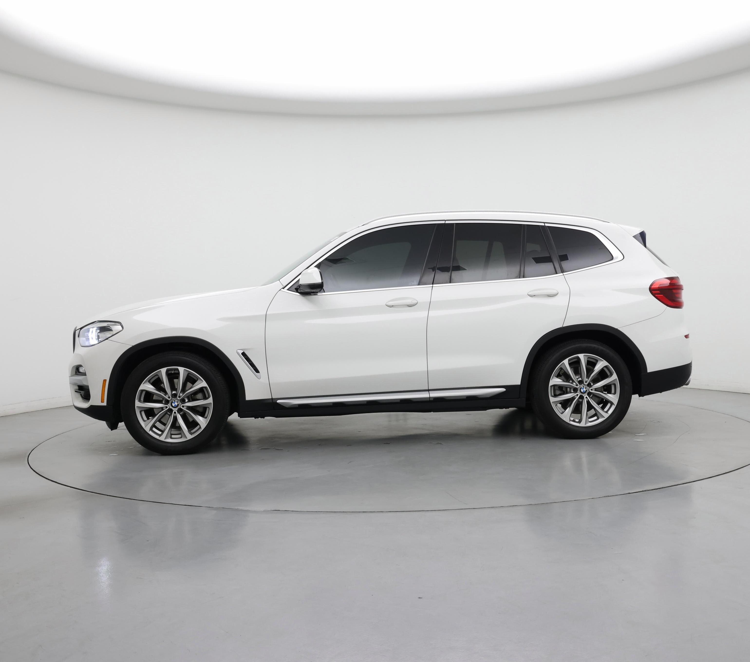 Thumbnail: 2019 BMW X3 - 3