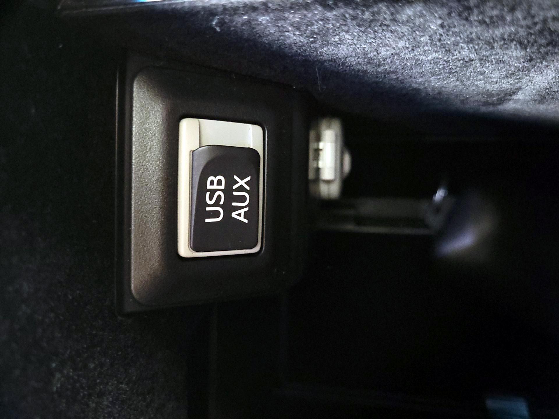 Thumbnail: 2014 Lexus RX - 18