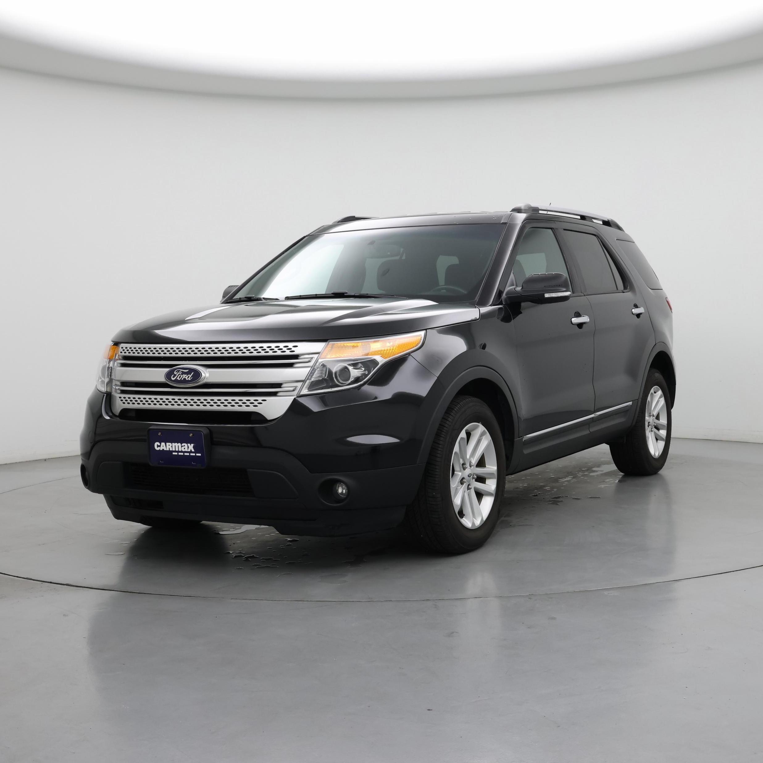 Thumbnail: 2015 Ford Explorer - 4