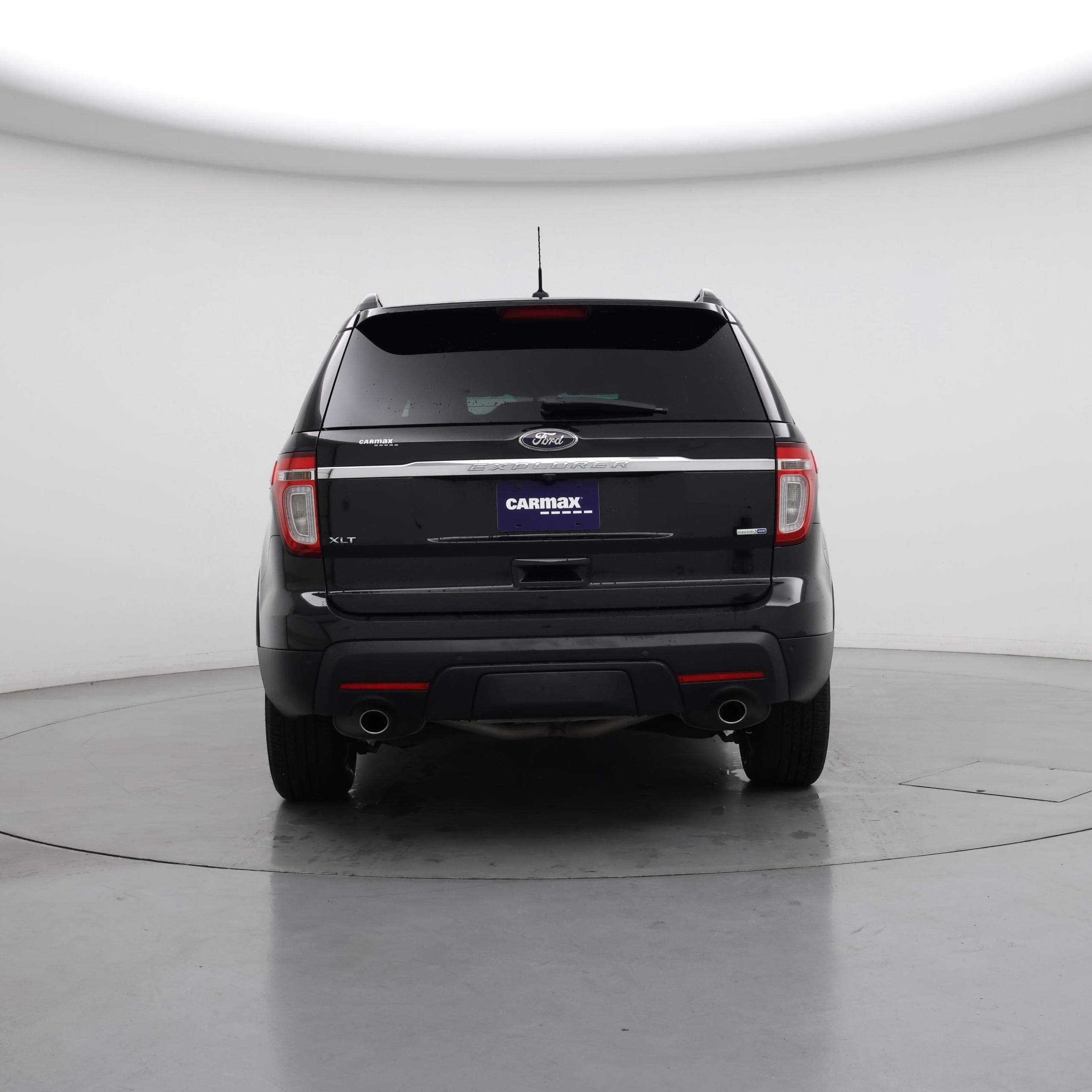 Thumbnail: 2015 Ford Explorer - 6