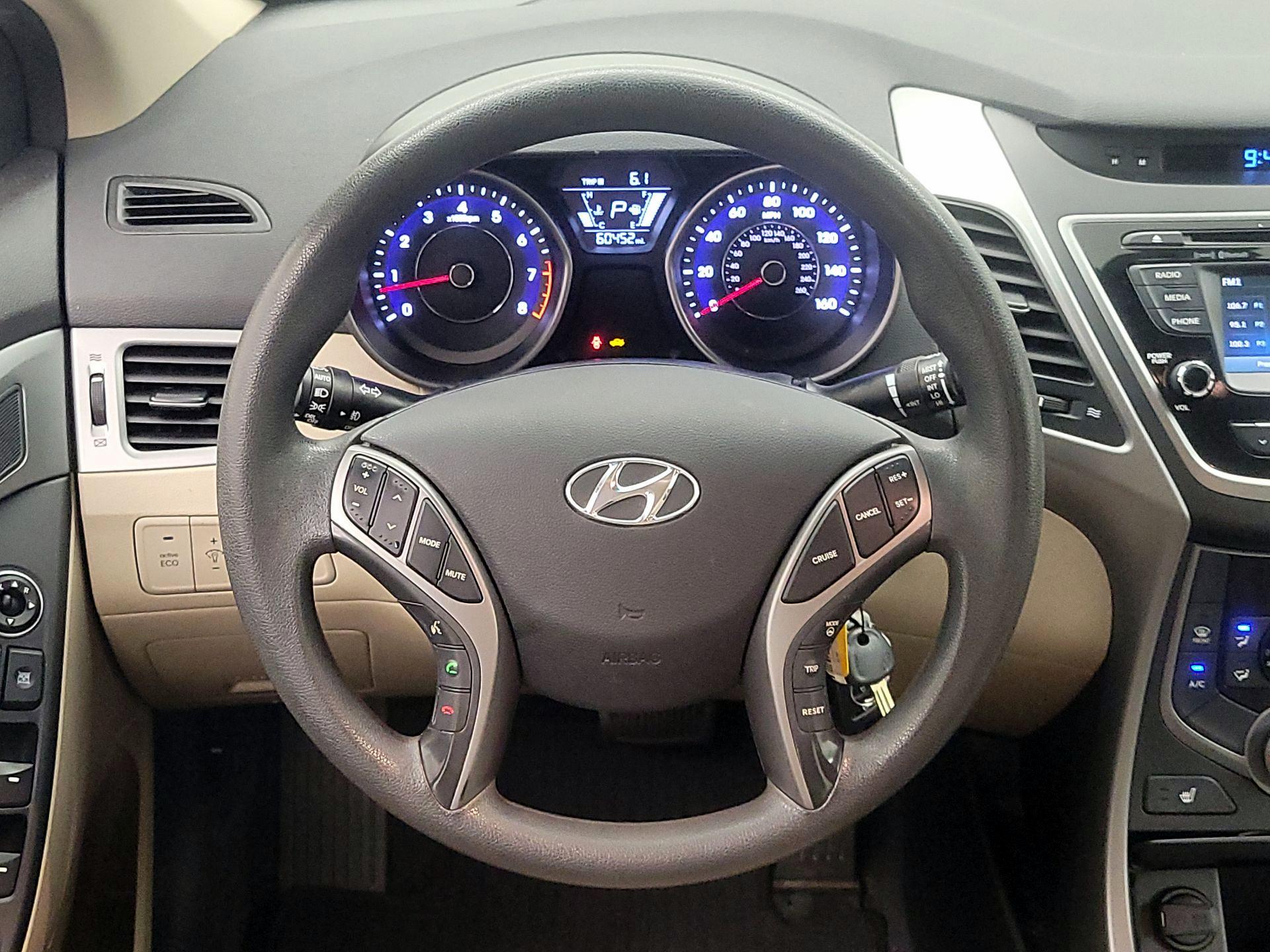 Thumbnail: 2014 Hyundai Elantra - 10