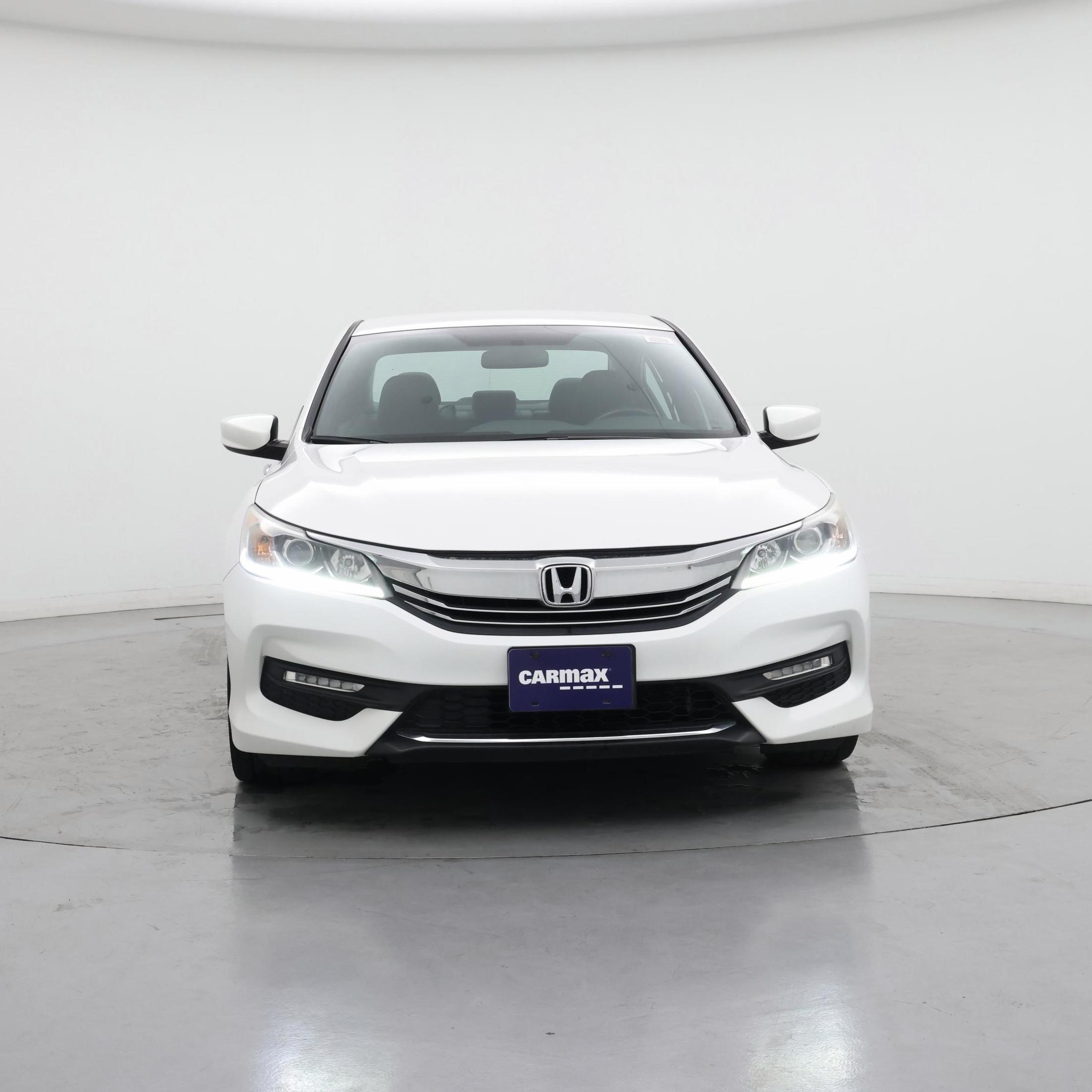 Thumbnail: 2017 Honda Accord - 5