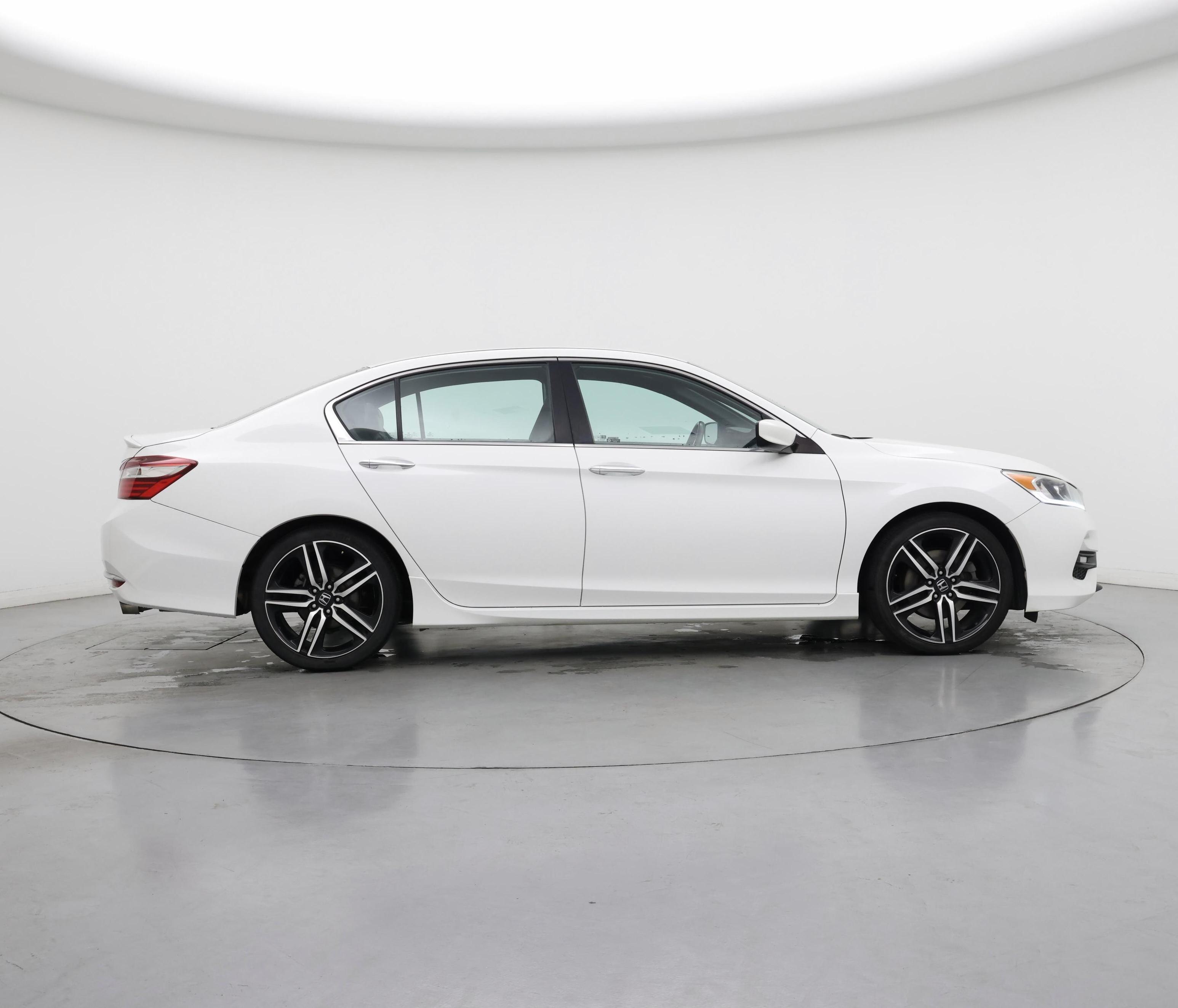 Thumbnail: 2017 Honda Accord - 7