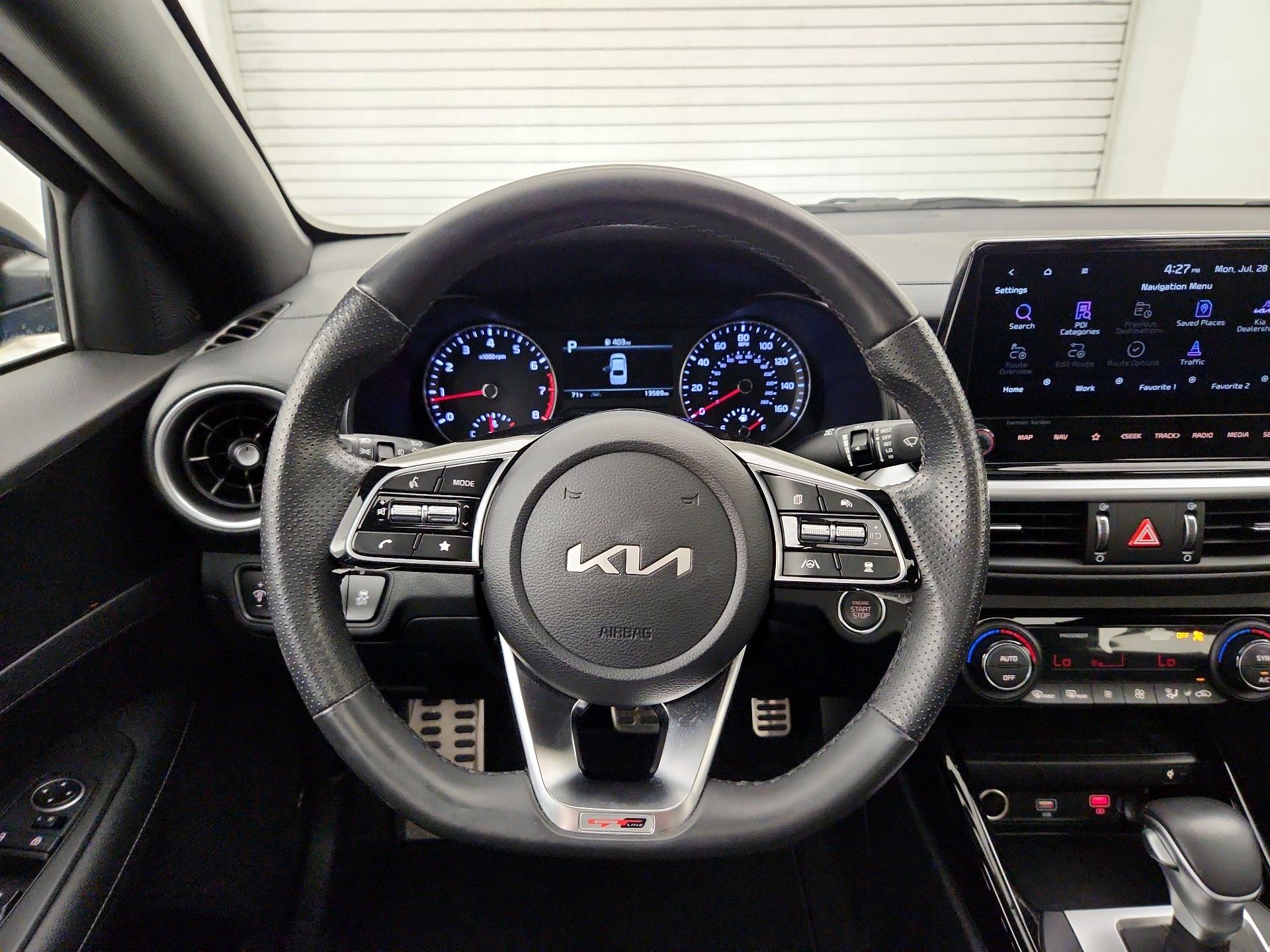 Thumbnail: 2023 Kia Forte - 10