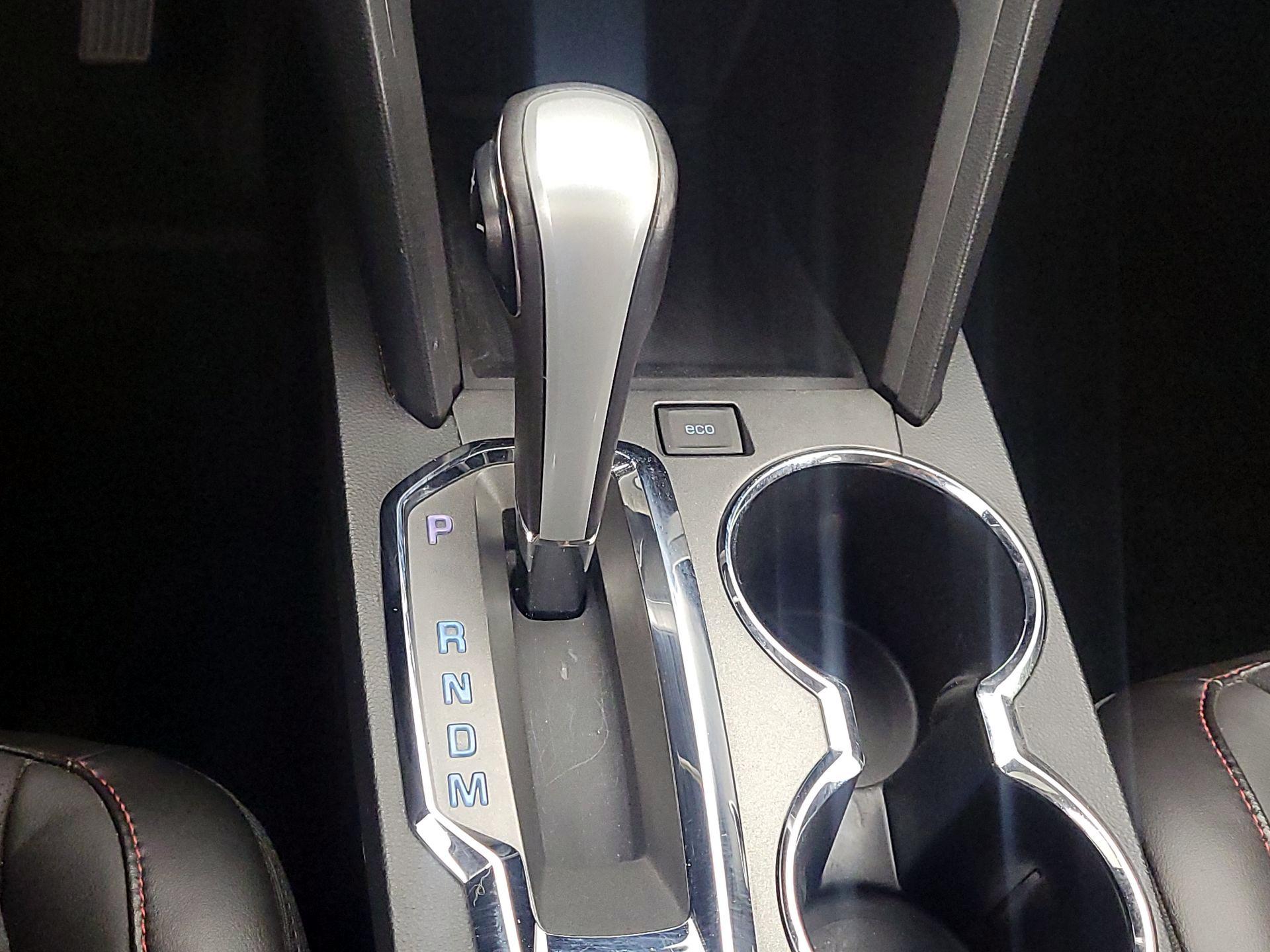 Thumbnail: 2015 Chevrolet Equinox - 17