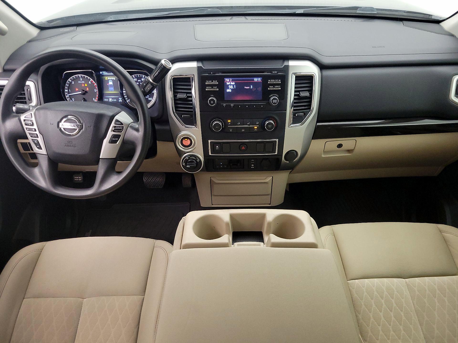 Thumbnail: 2017 Nissan Titan - 9