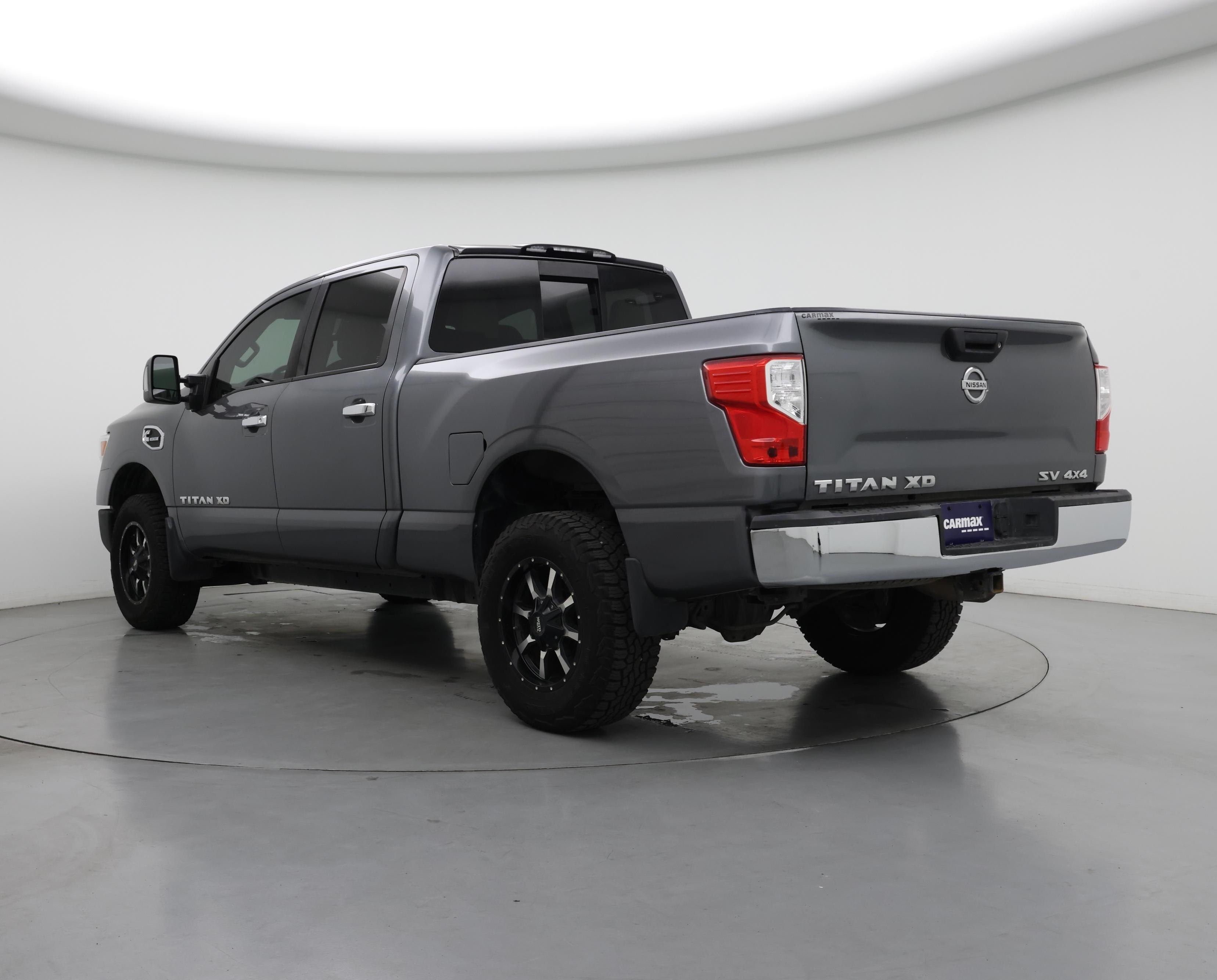 Thumbnail: 2017 Nissan Titan - 2