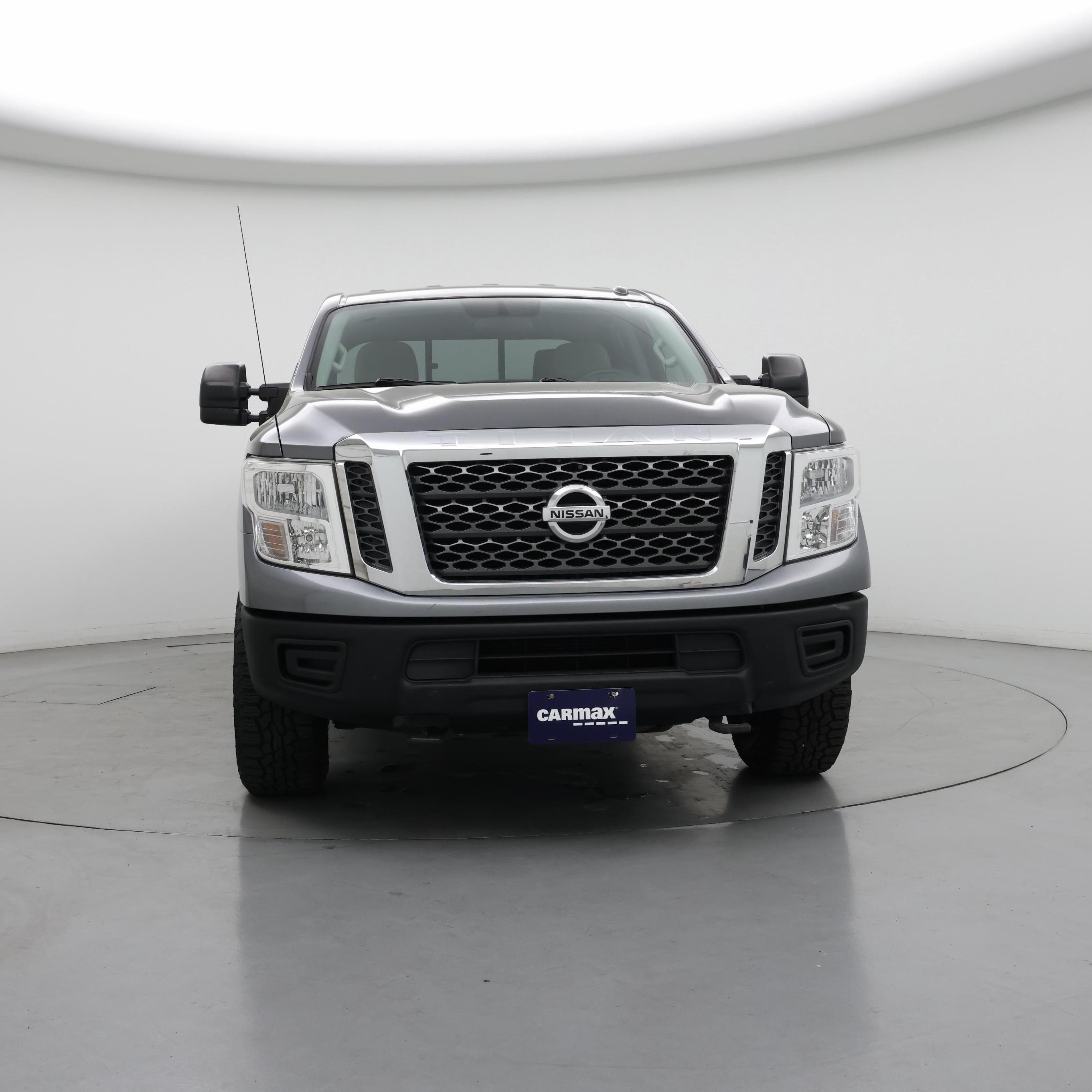 Thumbnail: 2017 Nissan Titan - 5