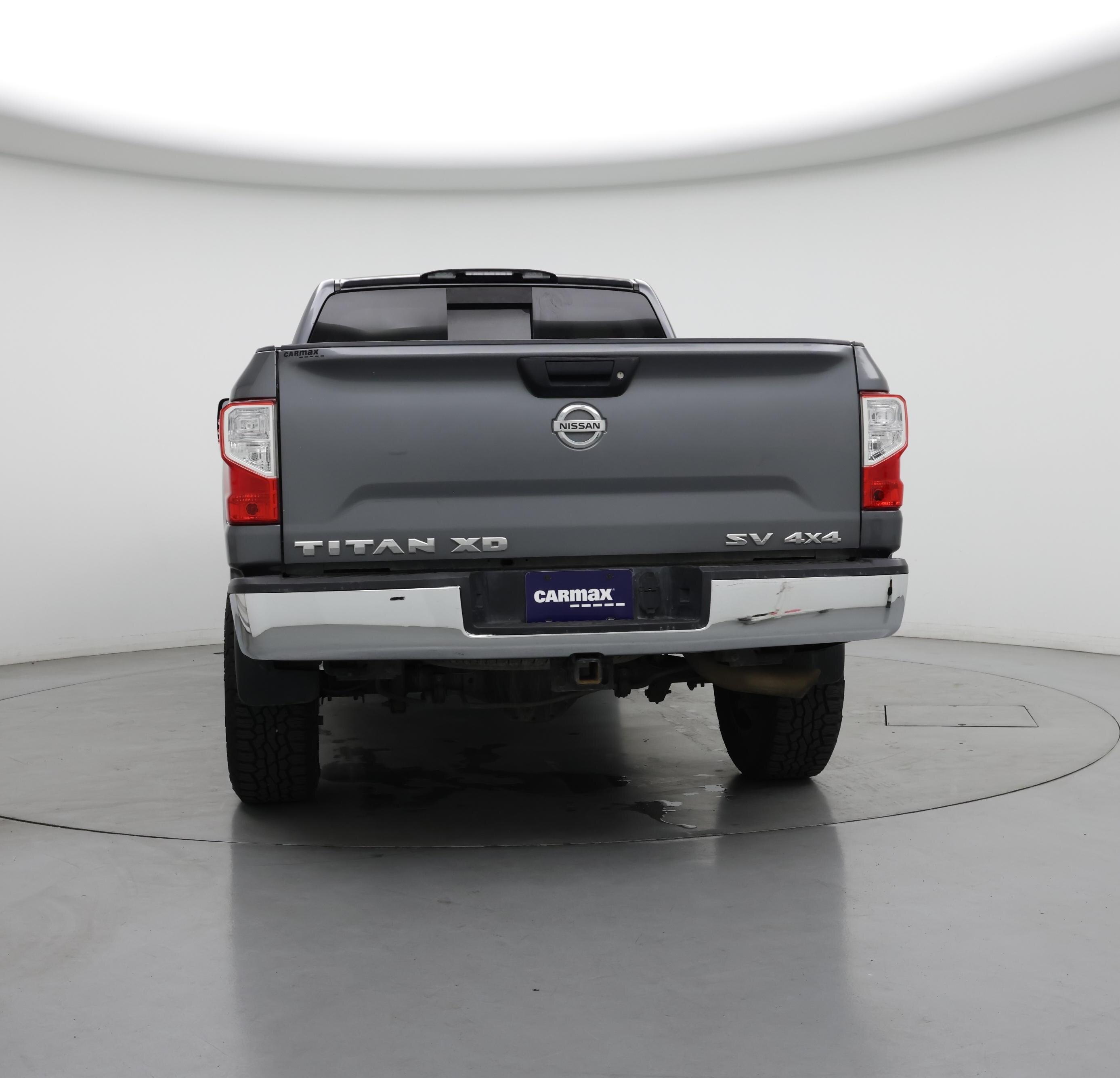 Thumbnail: 2017 Nissan Titan - 6