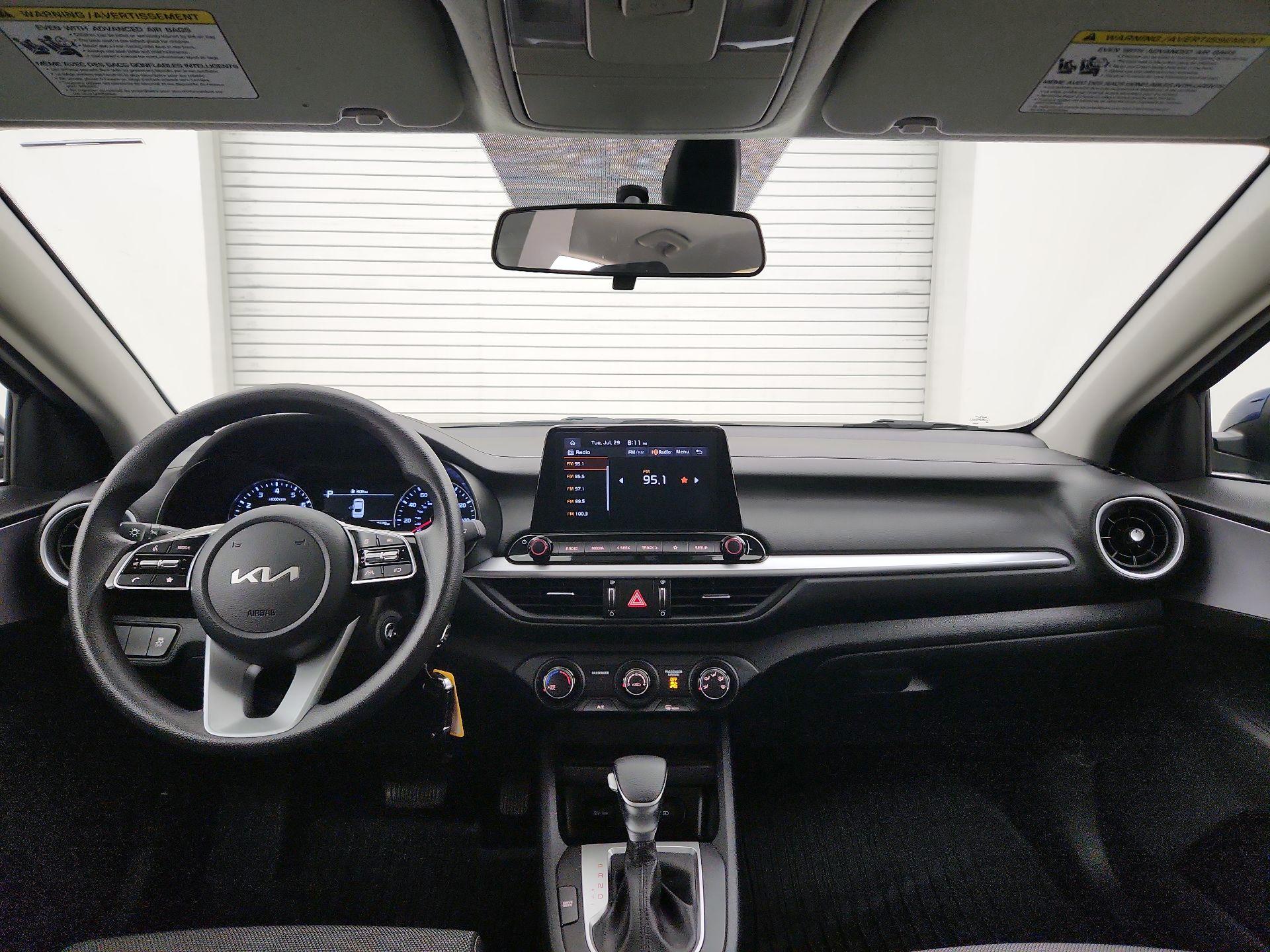 Thumbnail: 2024 Kia Forte - 9