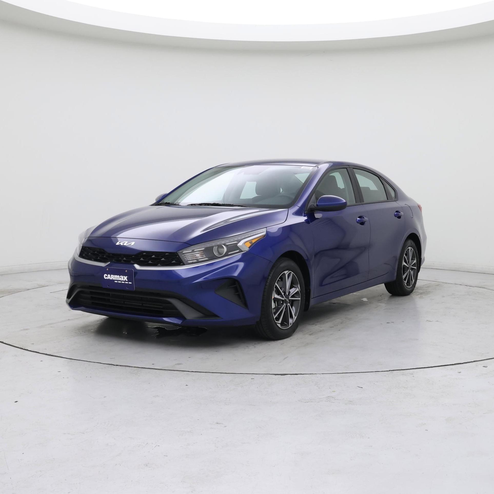 Thumbnail: 2024 Kia Forte - 4