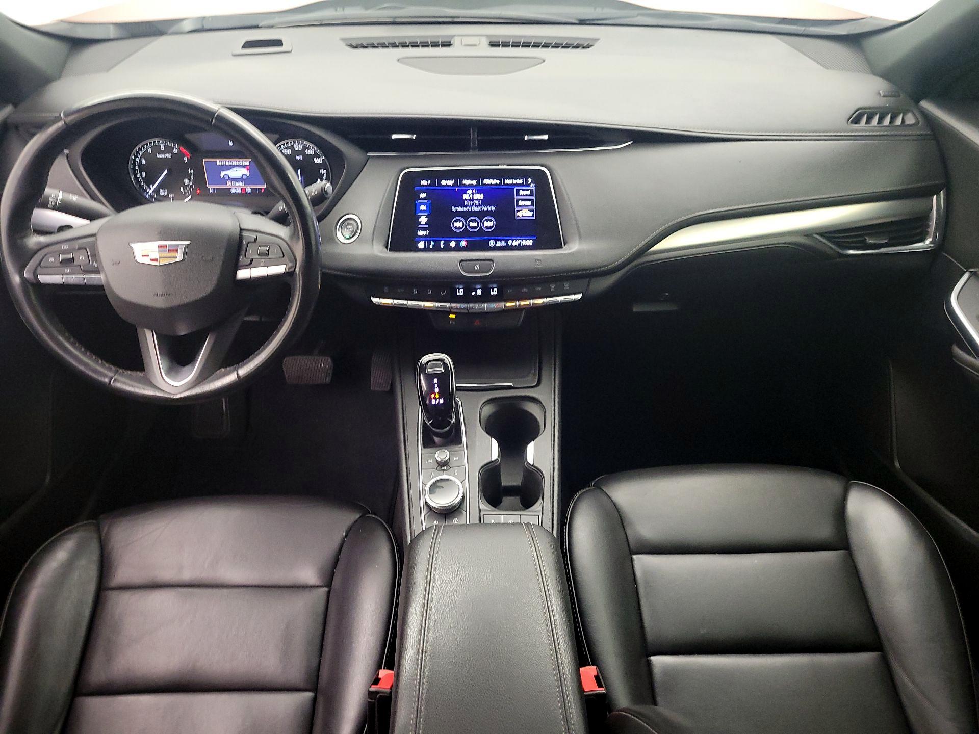 Thumbnail: 2020 Cadillac XT4 - 9
