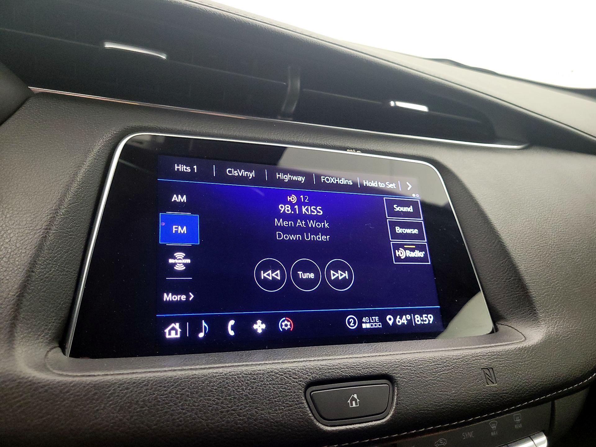 Thumbnail: 2020 Cadillac XT4 - 15