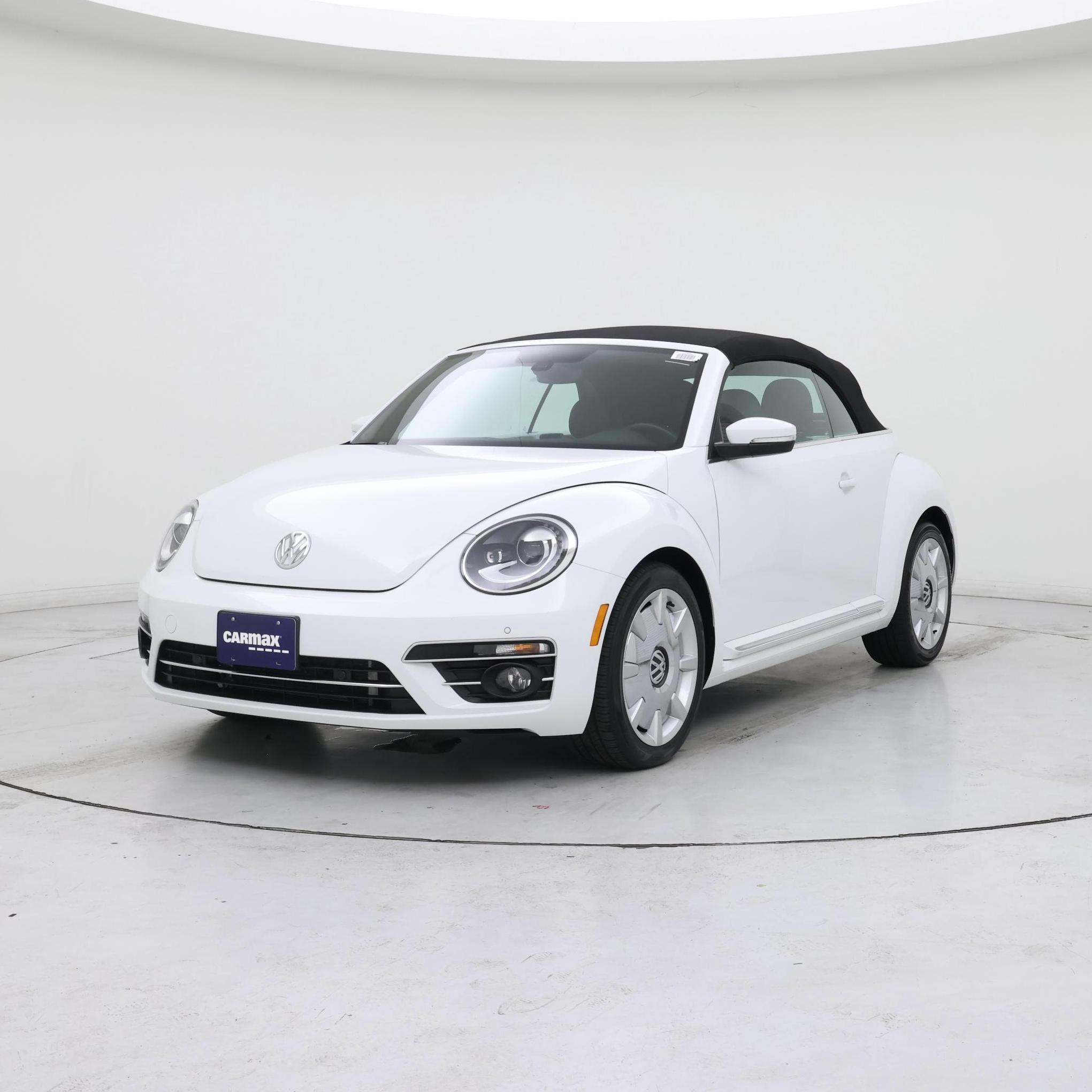 Thumbnail: 2019 Volkswagen Beetle - 4