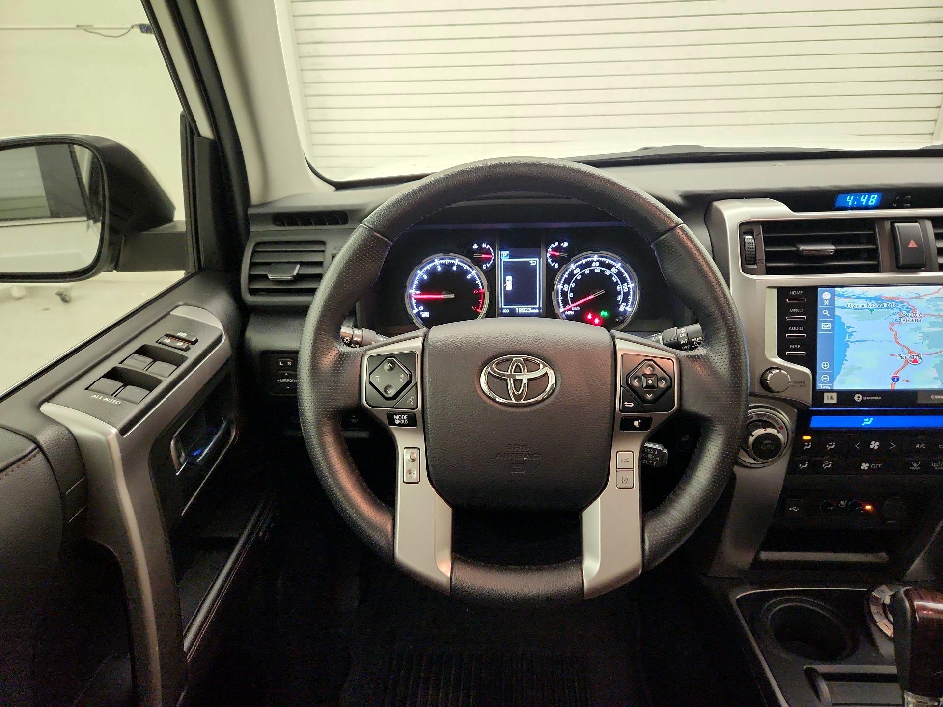 Thumbnail: 2023 Toyota 4Runner - 10