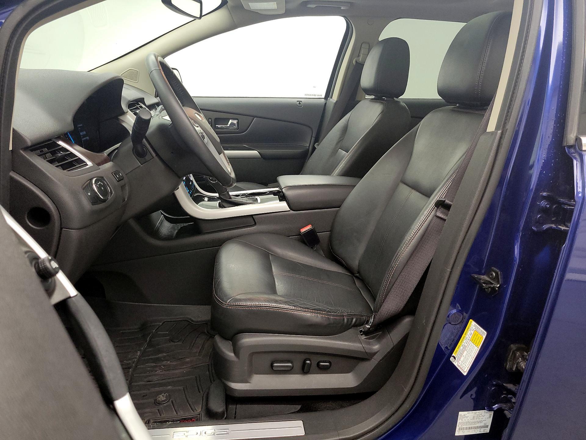 Thumbnail: 2013 Ford Edge - 11