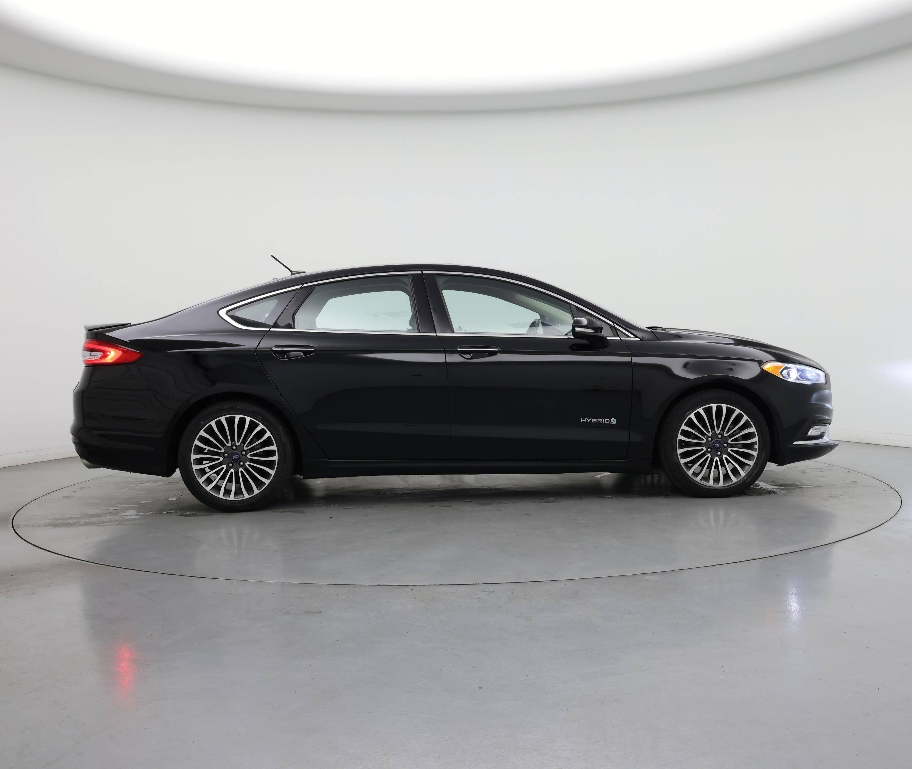 Thumbnail: 2017 Ford Fusion - 7