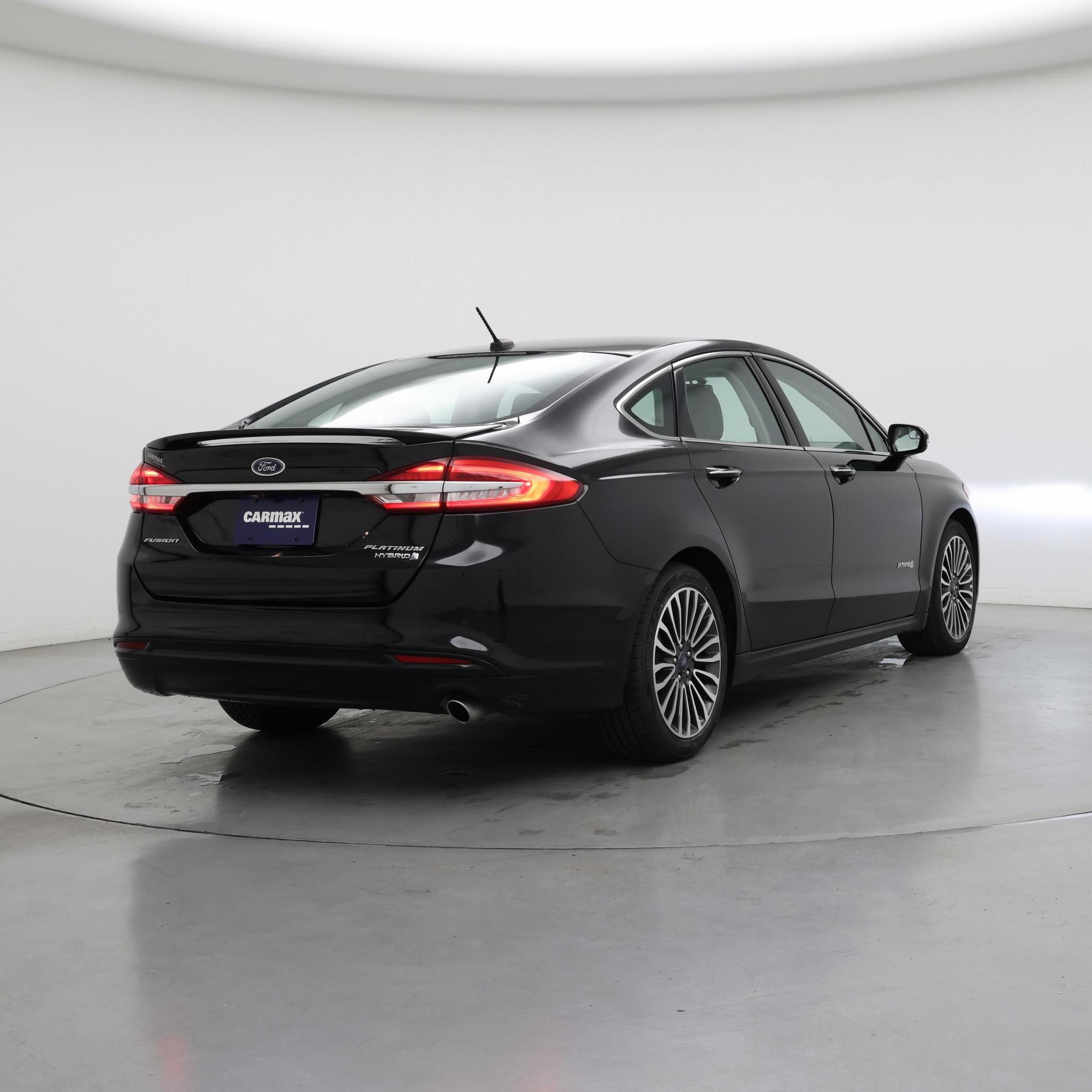 Thumbnail: 2017 Ford Fusion - 8